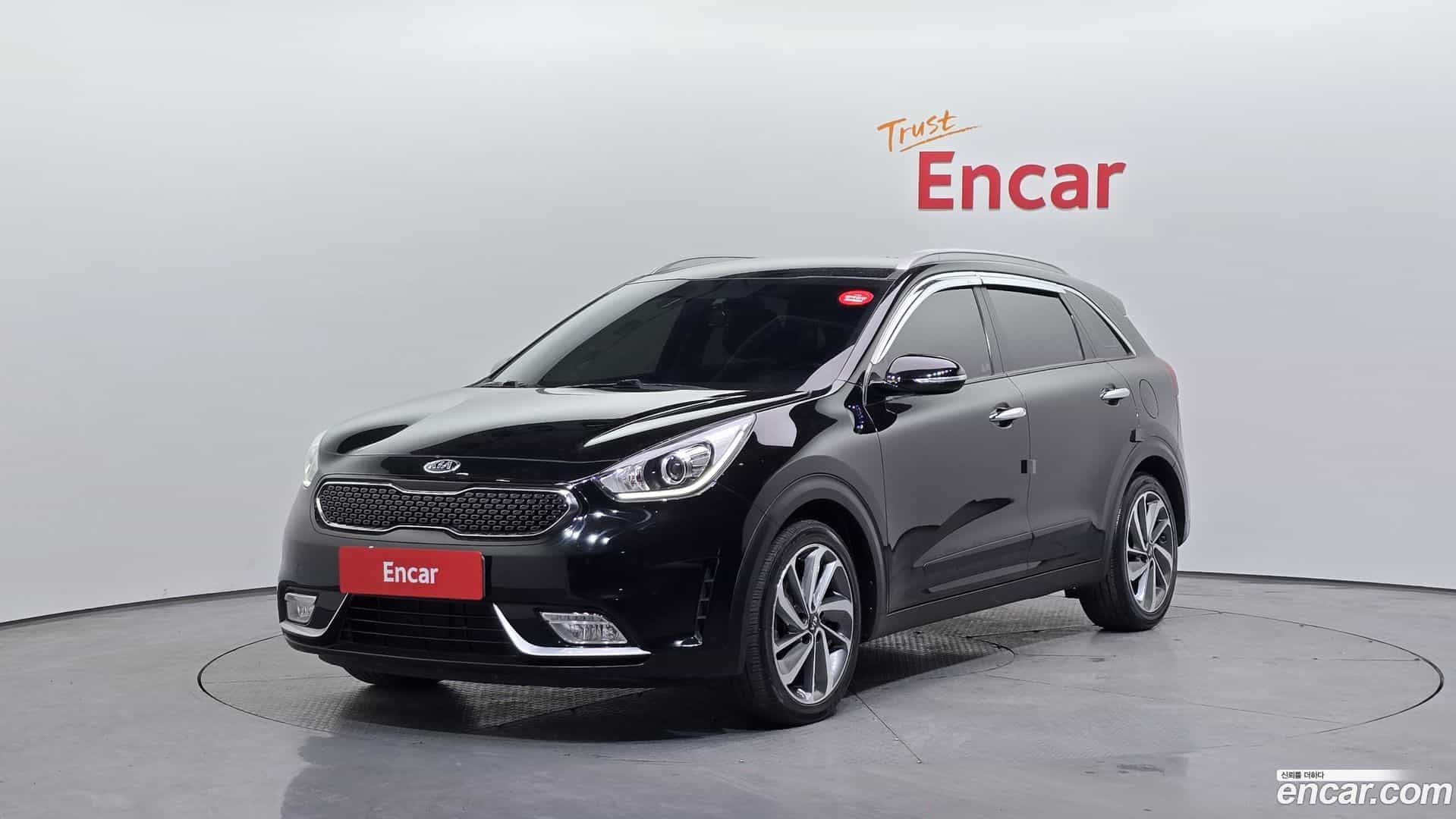 Niro Kia 2016.10-OUTER-001