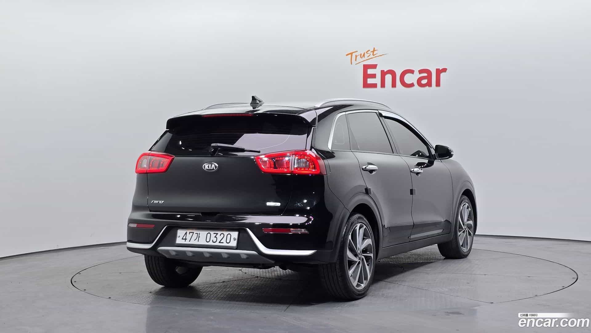Niro Kia 2016.10-OUTER-002