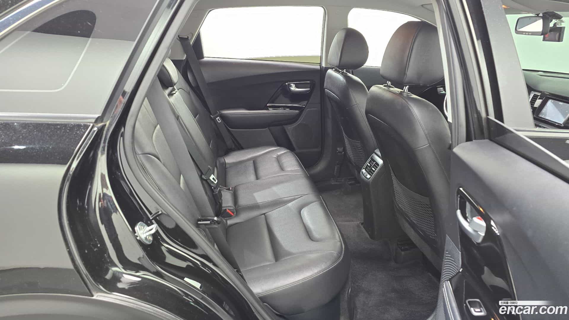 Niro Kia 2016.10-OPTION-015