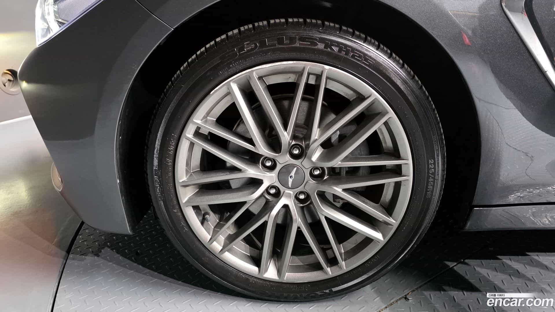 G70 Genesis 2018.2-OUTER-005