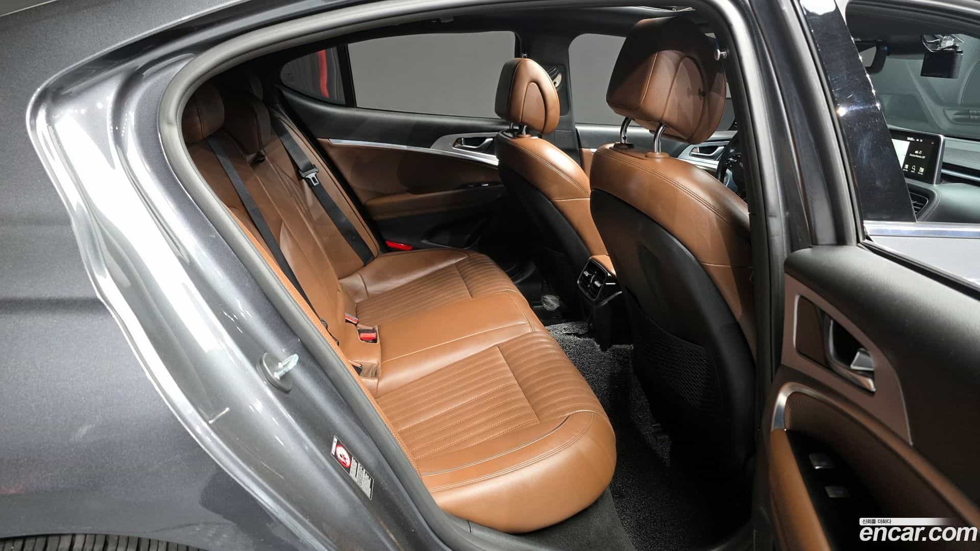 G70 Genesis 2018.2-OPTION-016