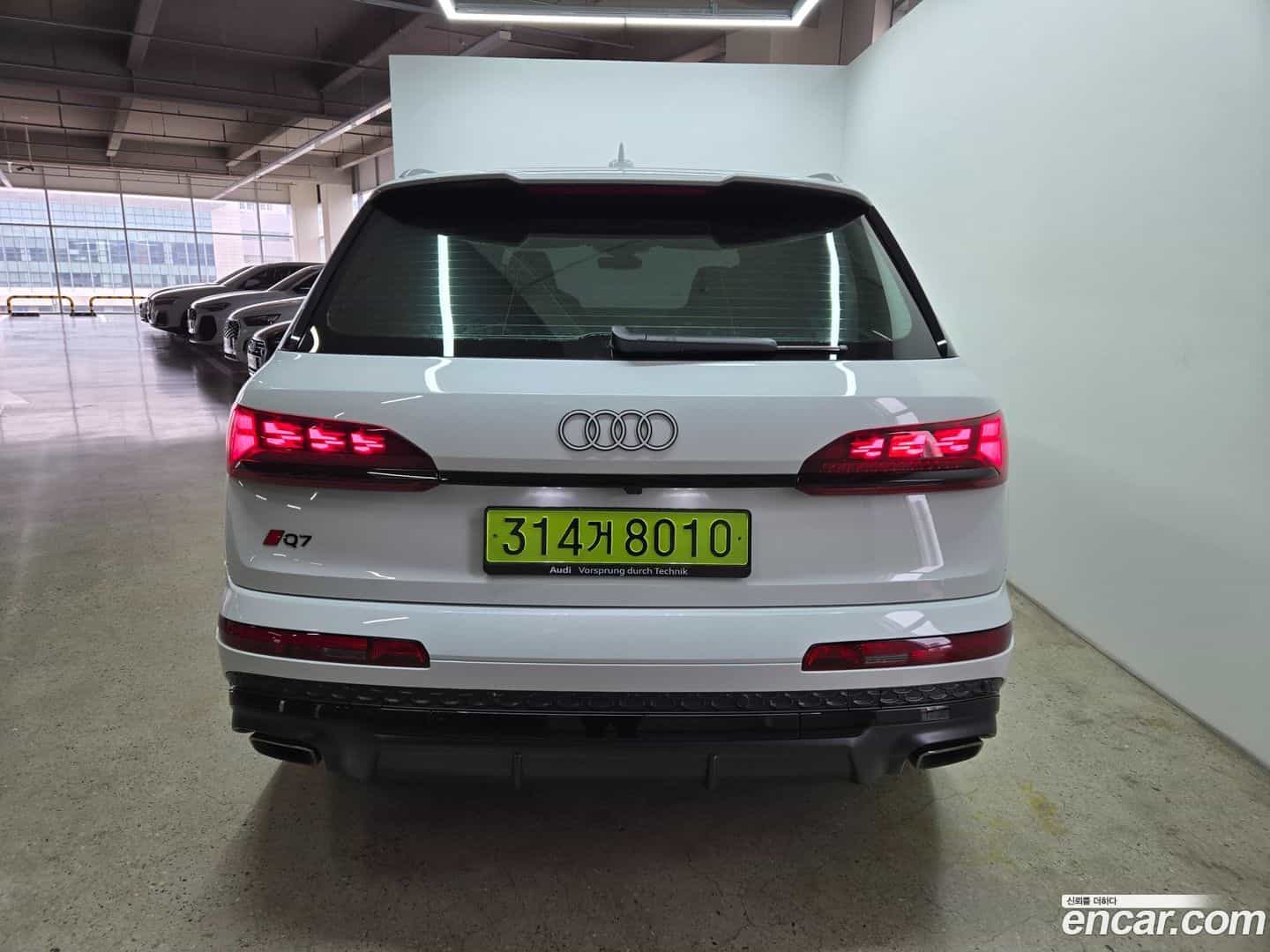 Q7 Audi 2025.6-OUTER-004