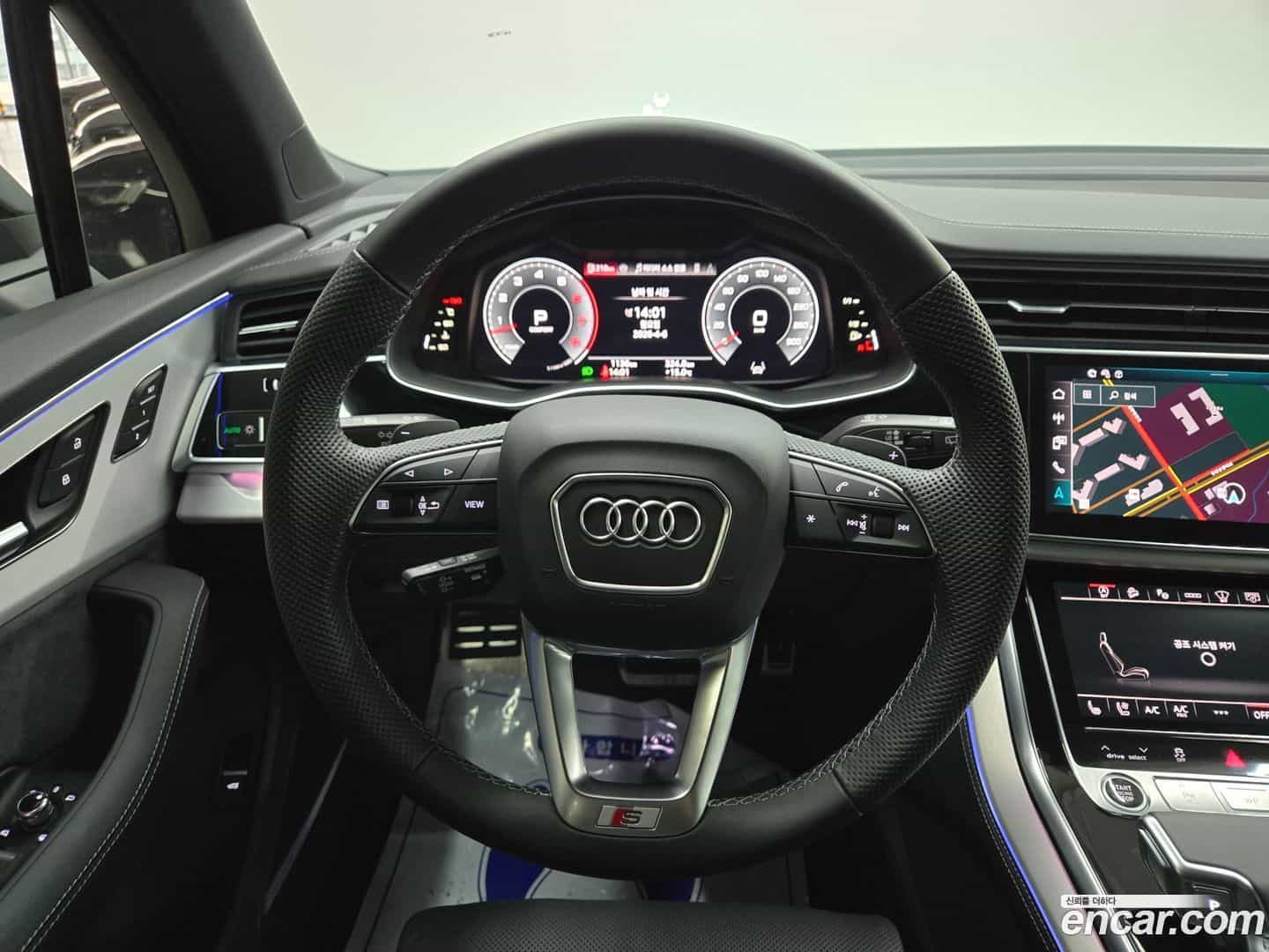 Q7 Audi 2025.6-OPTION-016