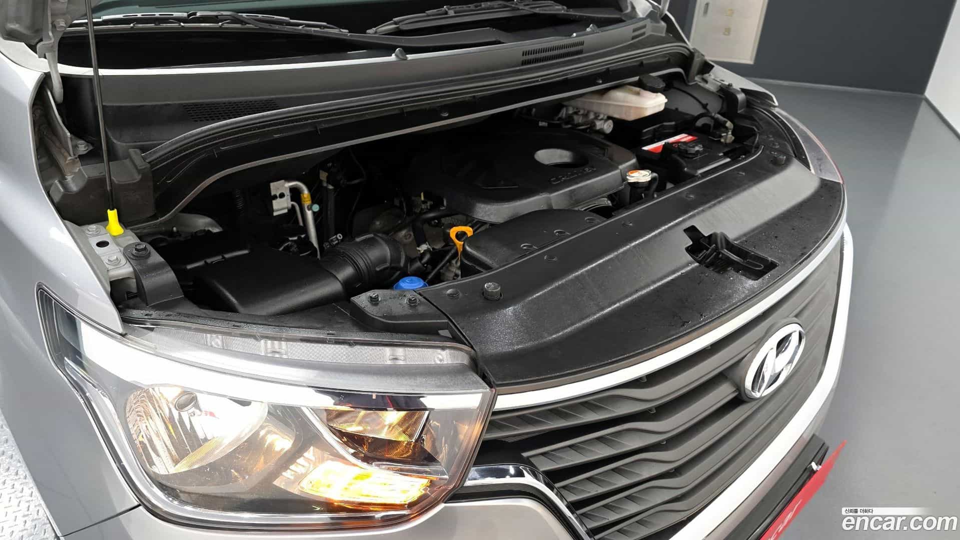 Starex Hyundai 2018.1-OUTER-006