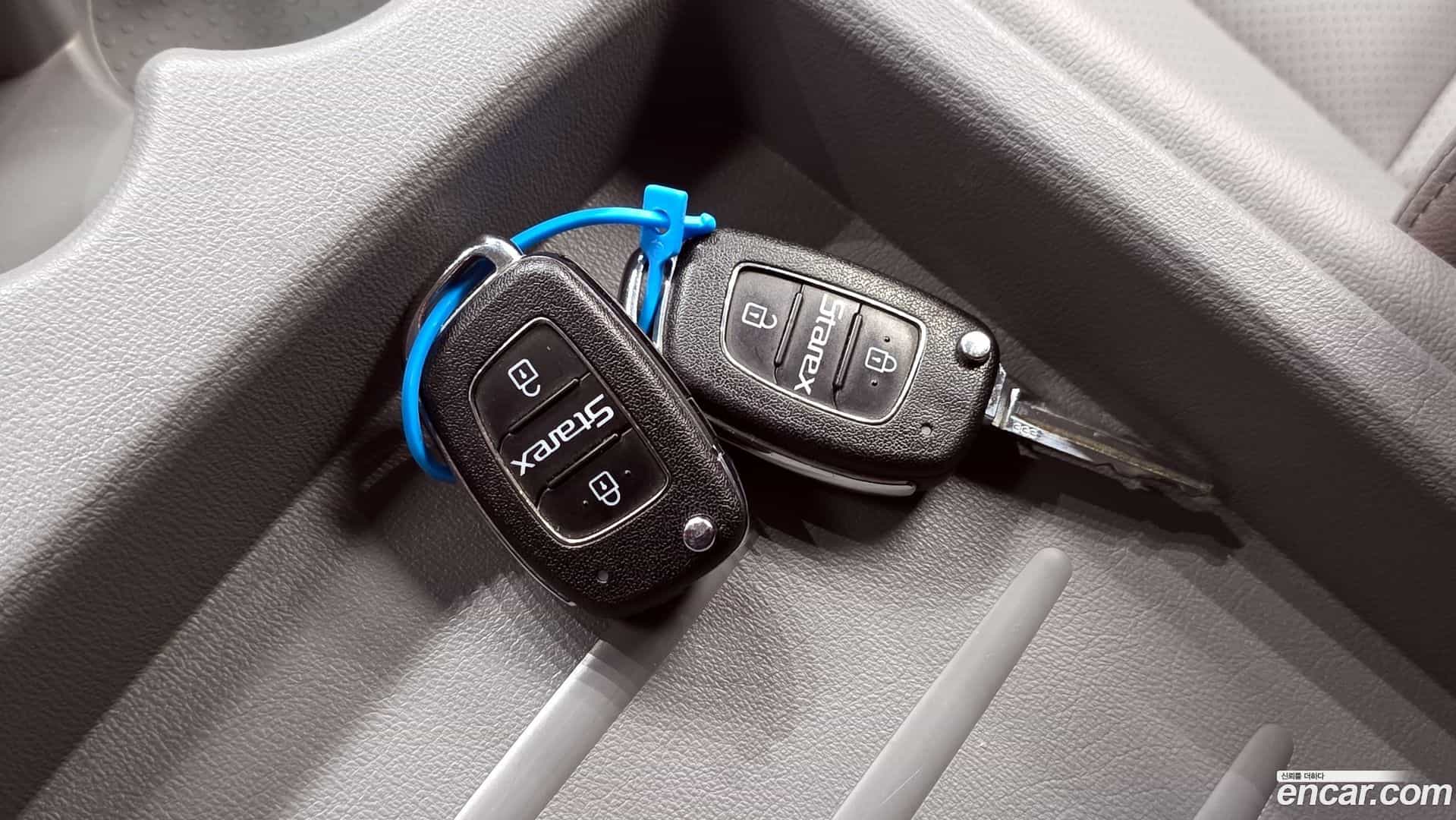 Starex Hyundai 2018.1-OPTION-021