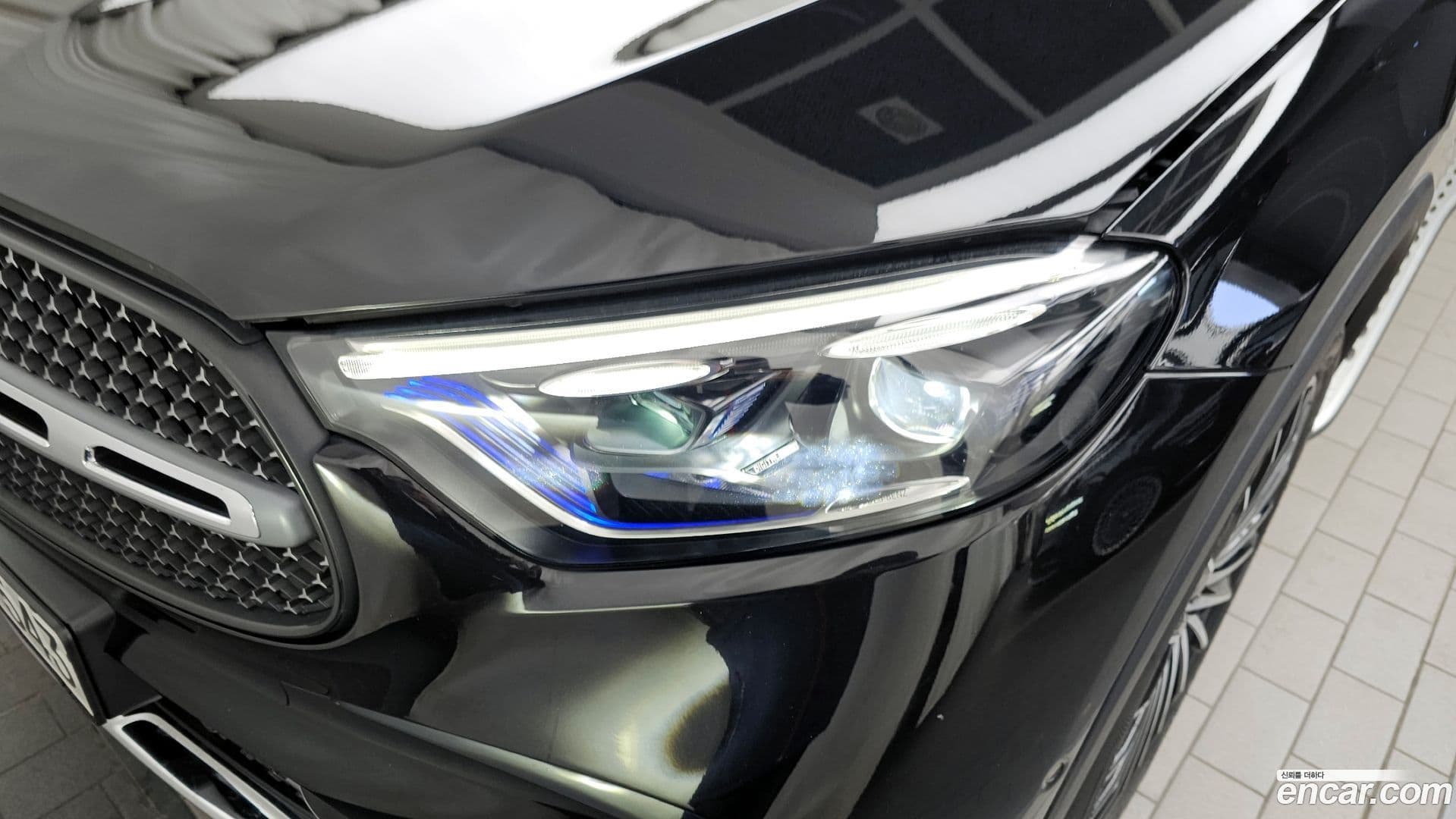 Main__Slider__Photo:GLC-Class Mercedes-Benz 2023.10-21