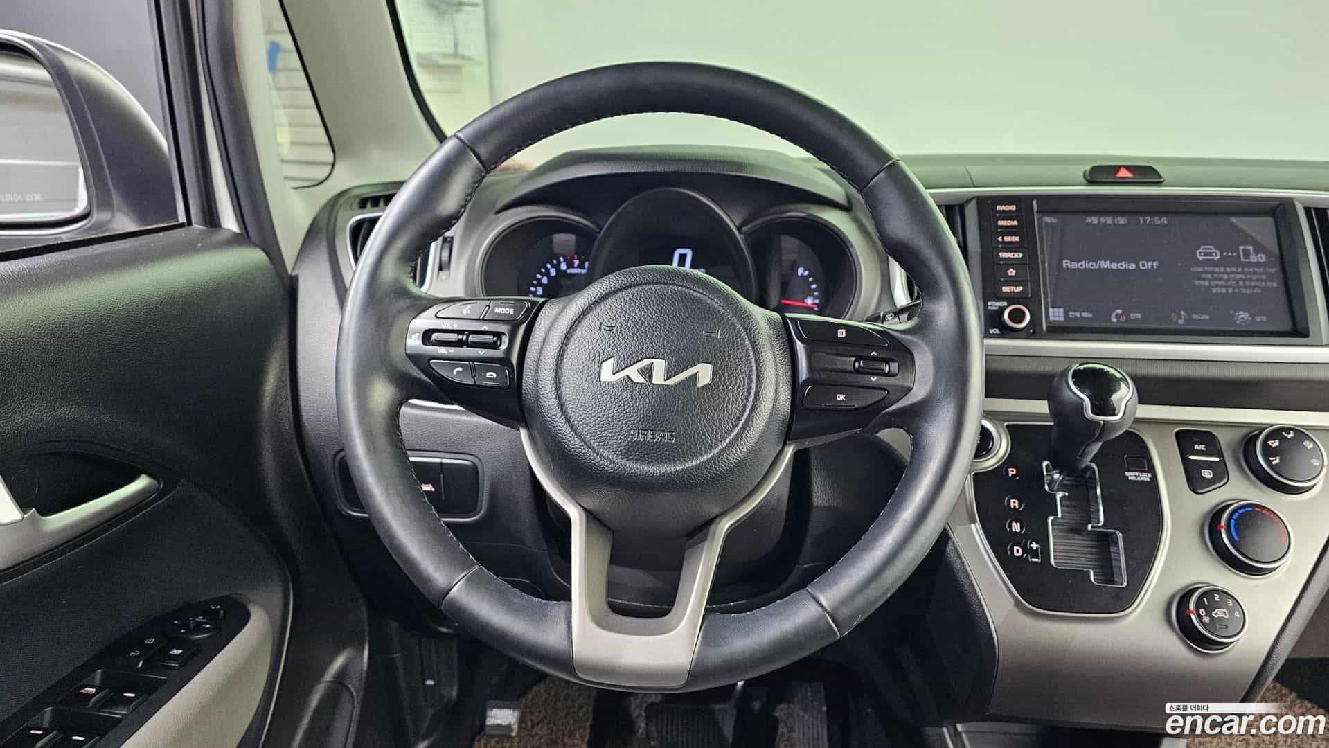 RAY Kia 2022.6-OPTION-017