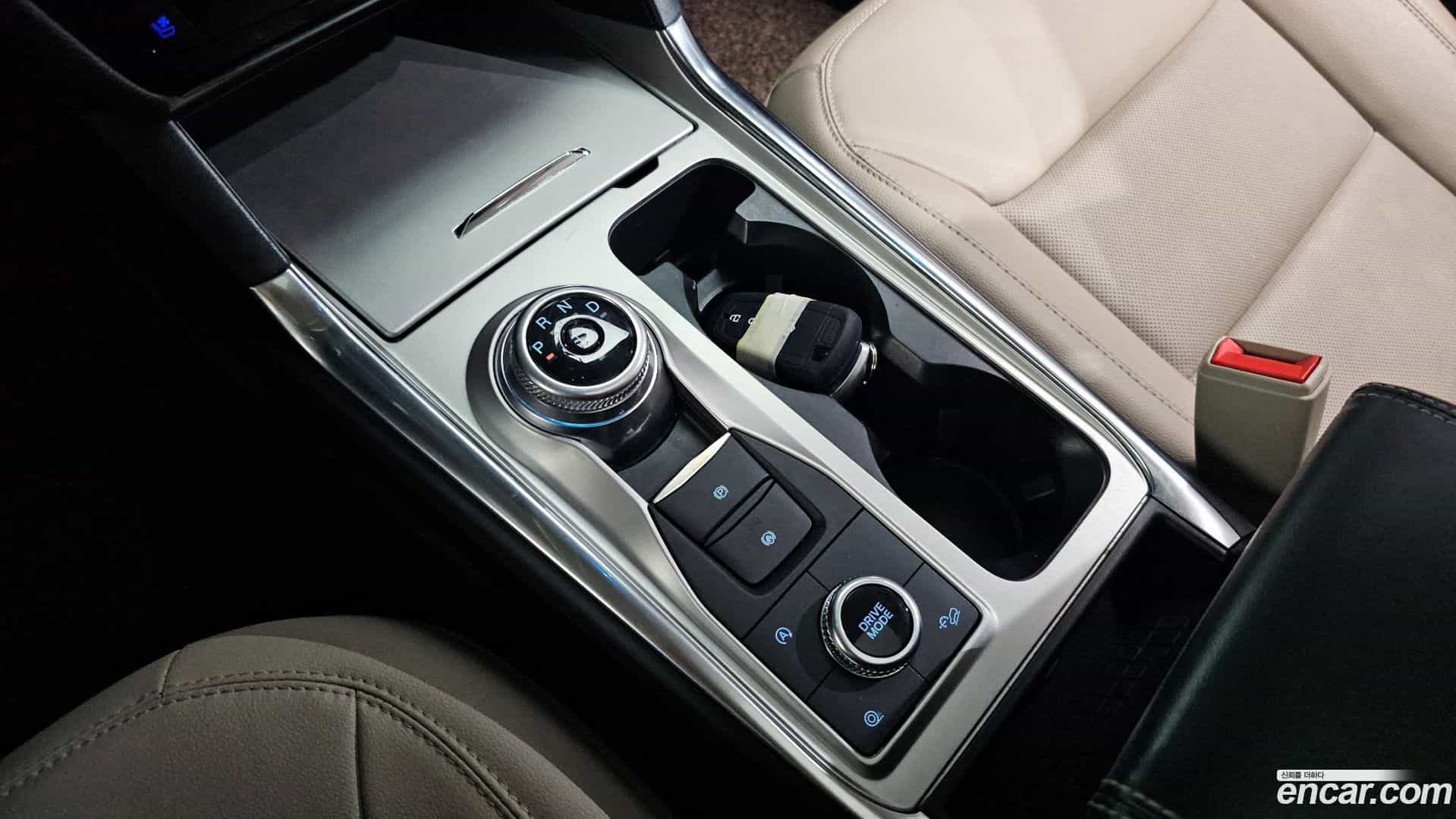 Explorer Ford 2021.3-INNER-009