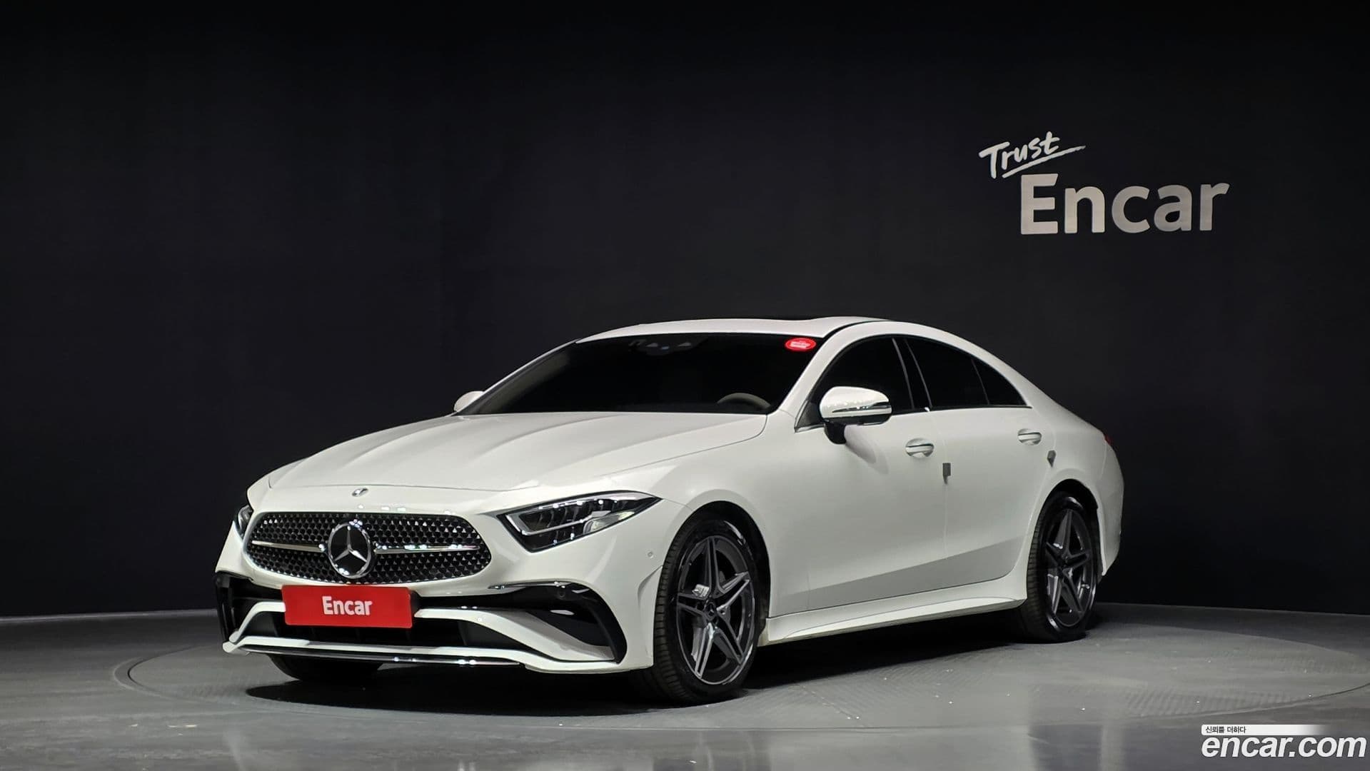 Main__Slider__Photo:CLS-Class Mercedes-Benz 2023.6-0