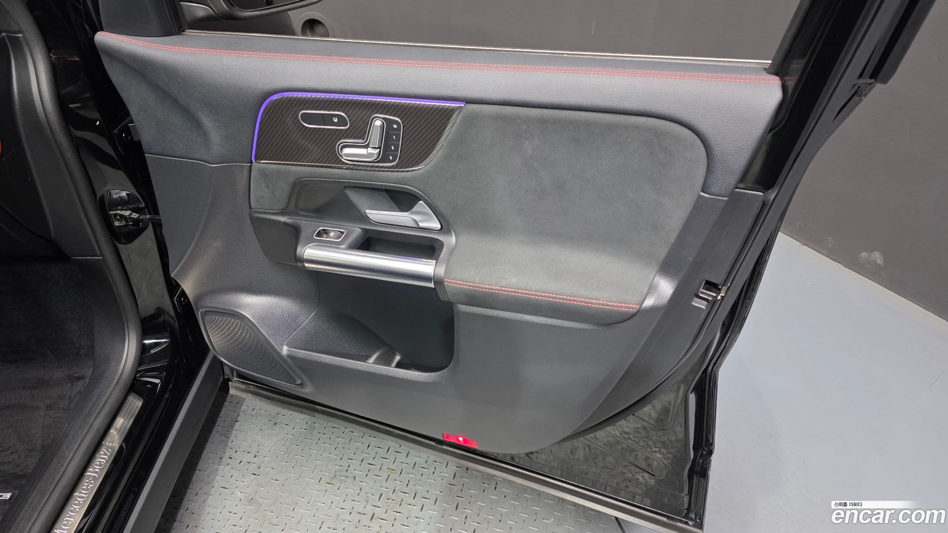 Main__Slider__Photo:GLA-Class Mercedes-Benz 2020.9-23