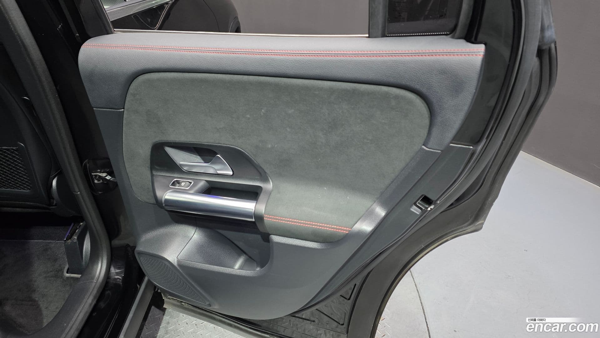Main__Slider__Photo:GLA-Class Mercedes-Benz 2020.9-24