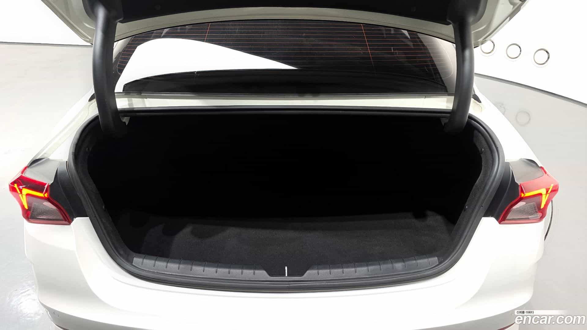 K5 Kia 2020.0-OPTION-022