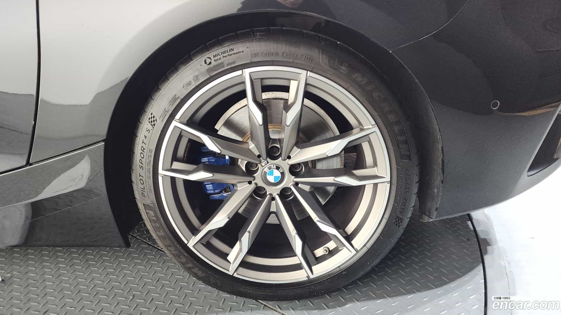 Z4 BMW 2019.9-OUTER-031