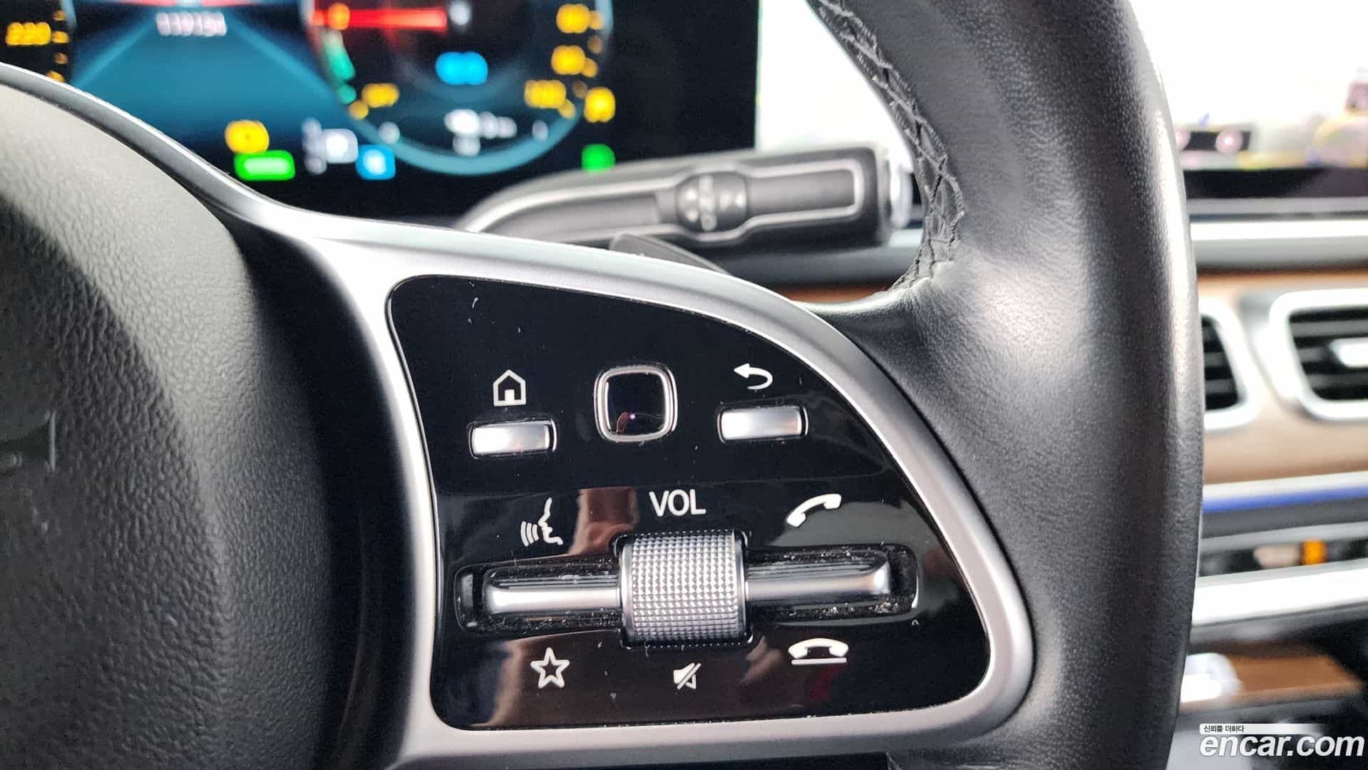 GLE-Class Mercedes-Benz 2021.9-OPTION-023