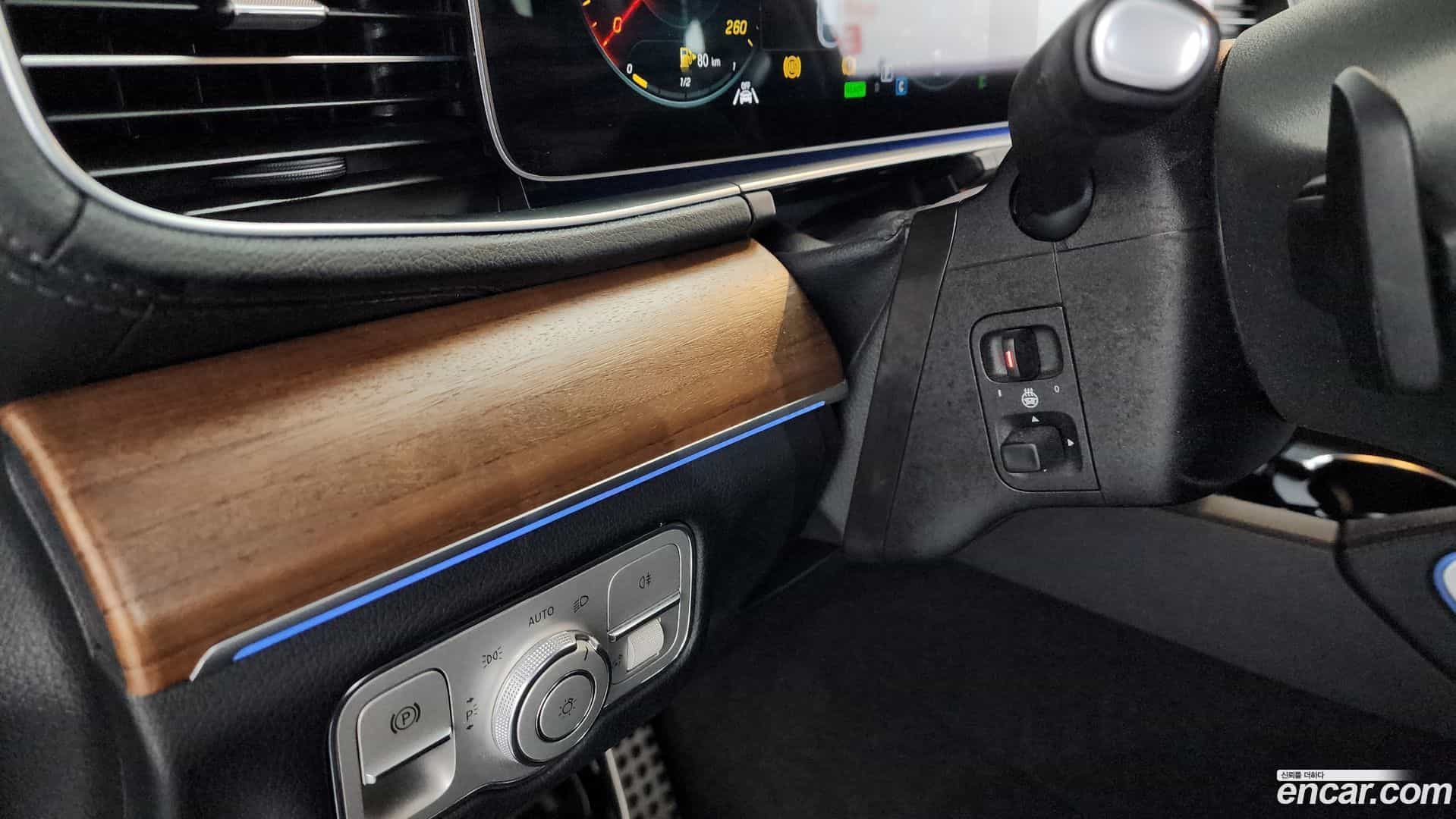 GLE-Class Mercedes-Benz 2021.9-OPTION-053
