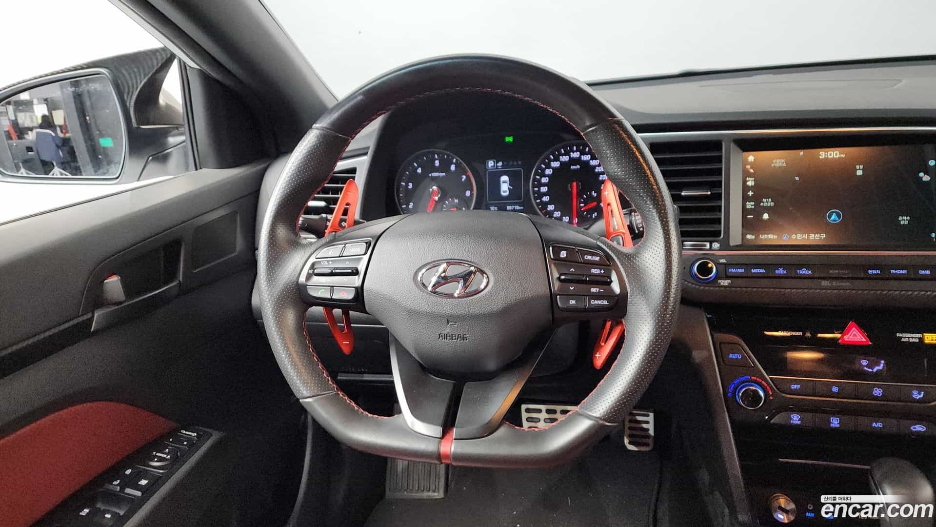 AVANTE Hyundai 2016.8-OPTION-016
