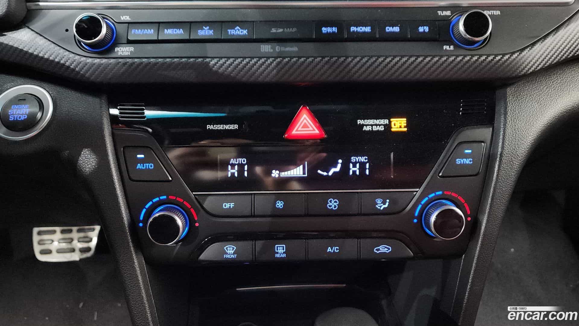 AVANTE Hyundai 2016.8-OPTION-018