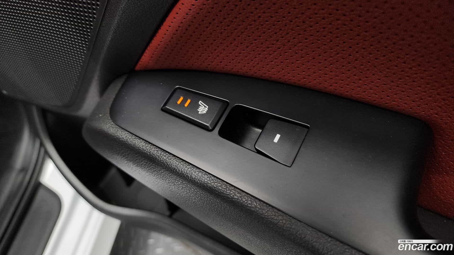 AVANTE Hyundai 2016.8-OPTION-021