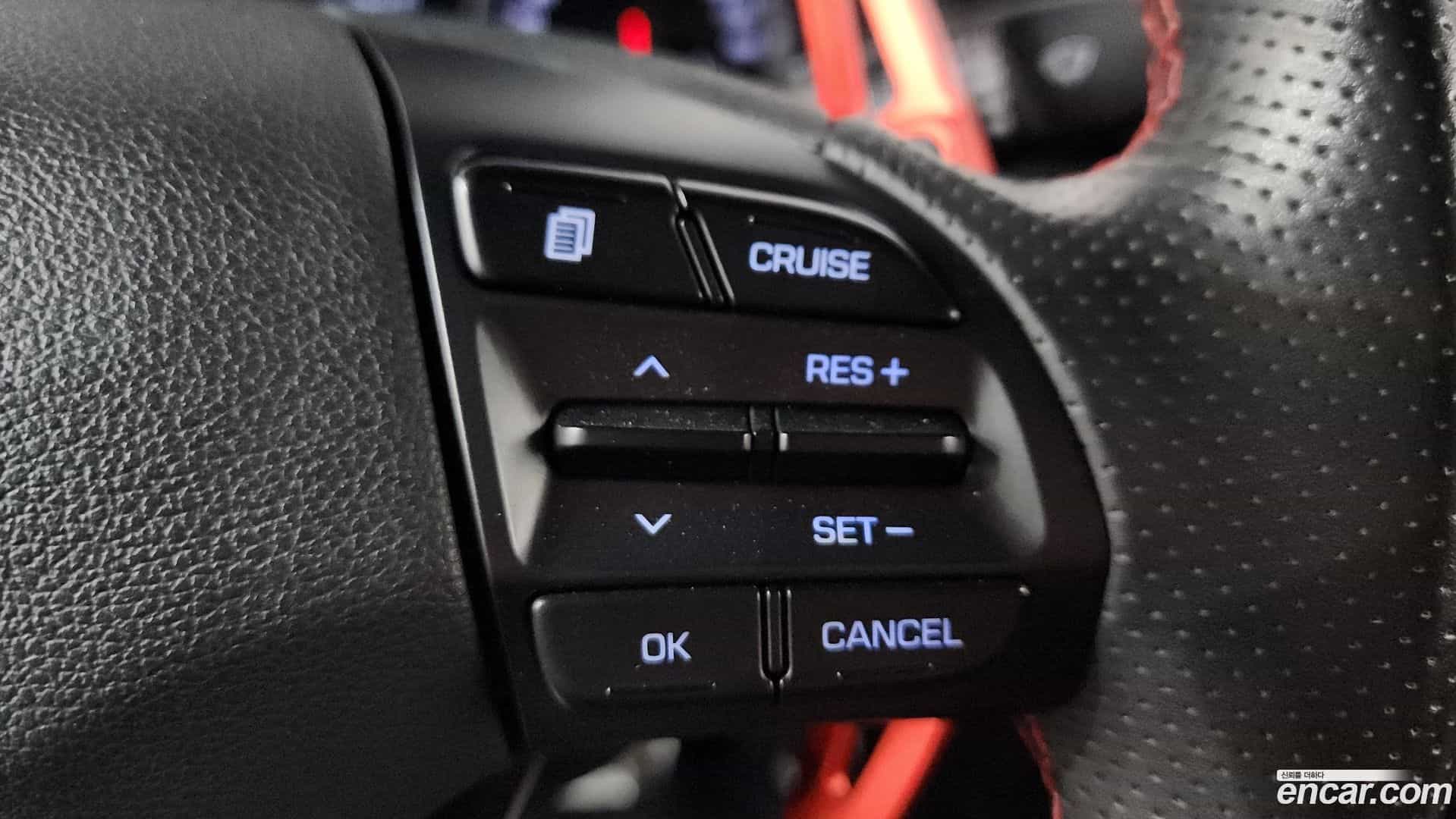 AVANTE Hyundai 2016.8-OPTION-022