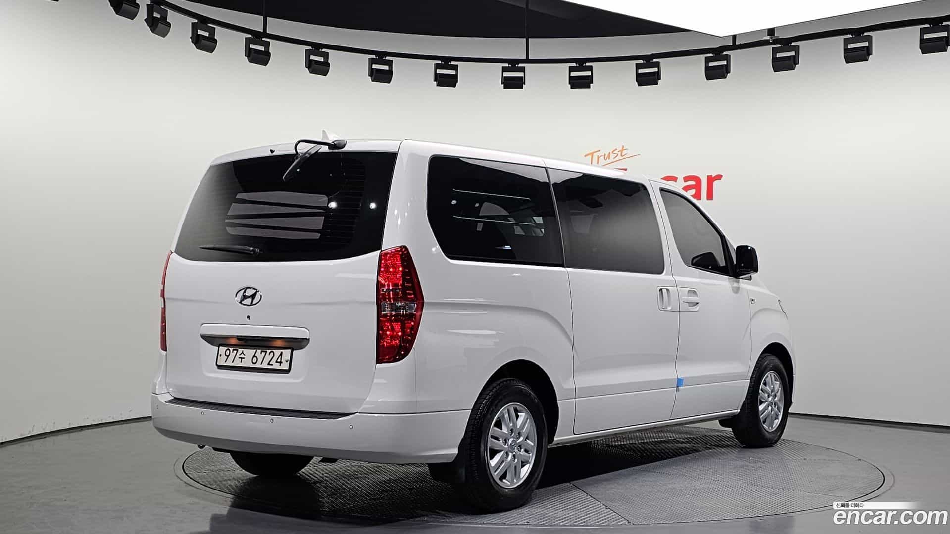 Starex Hyundai 2021.3-OUTER-002