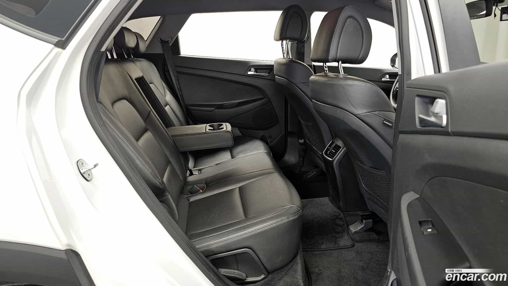 Tucson Hyundai 2018.7-OPTION-016