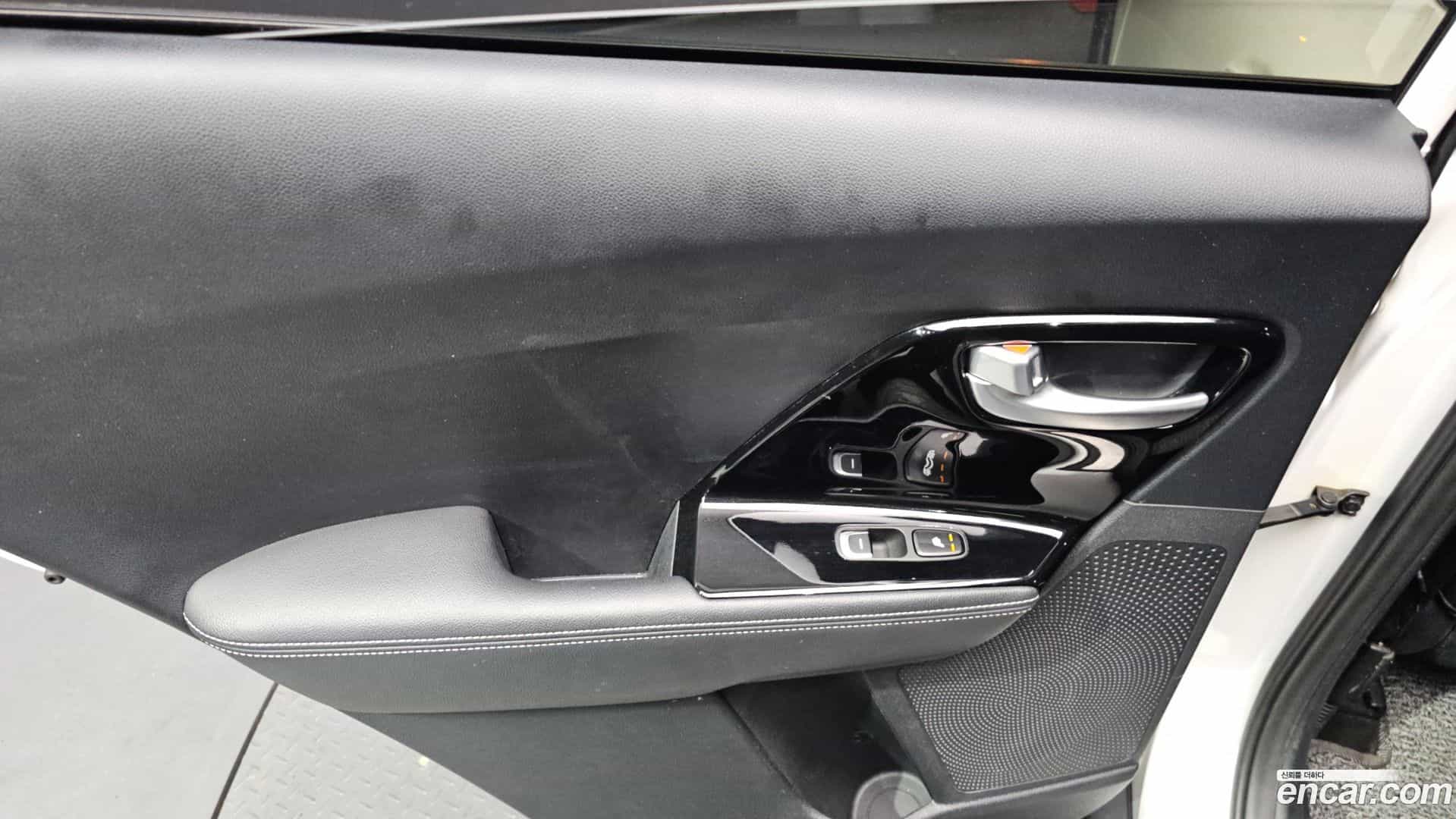 Niro Kia 2017.0-INNER-035
