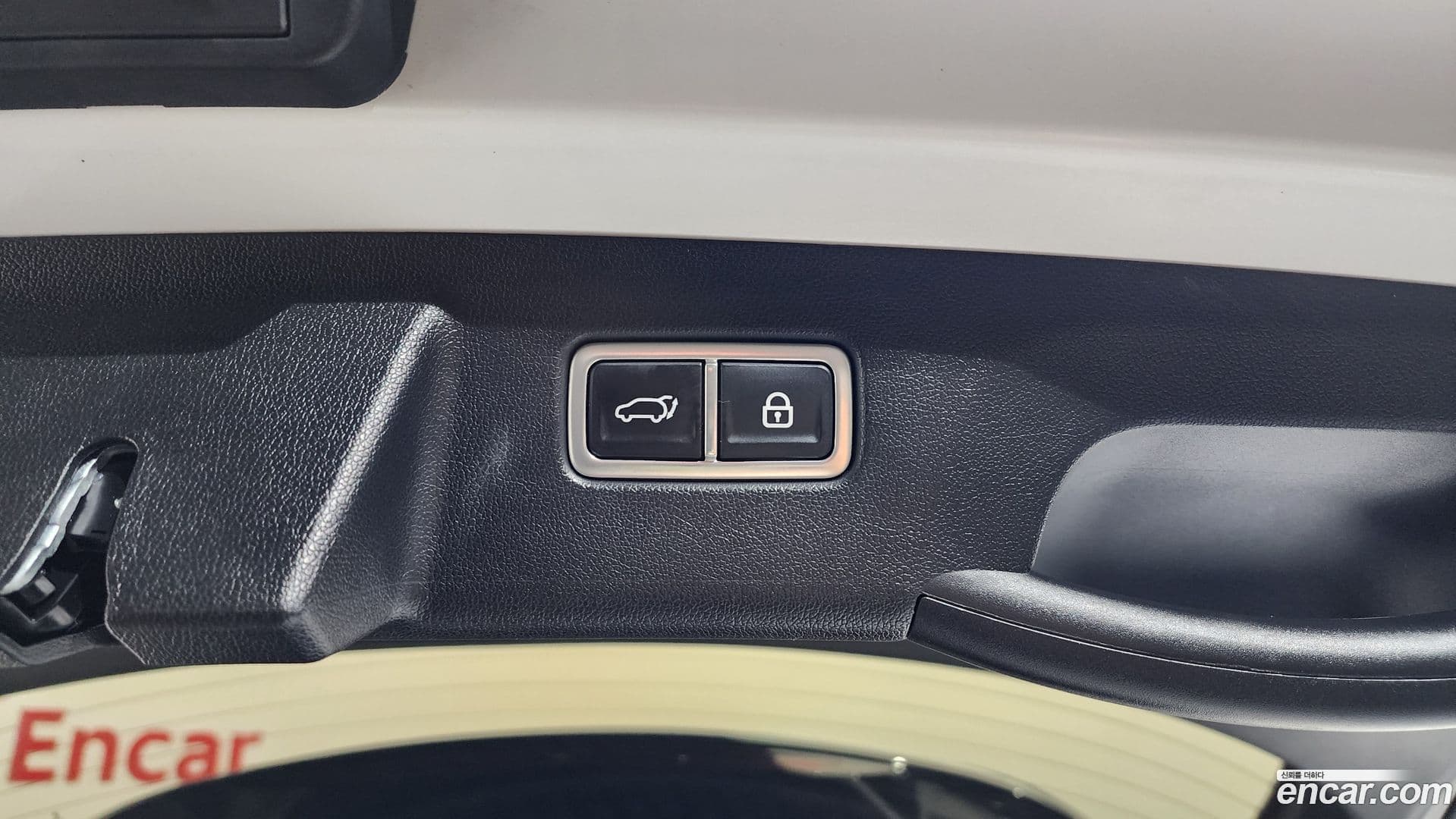 Main__Slider__Photo:Sorento Kia 2020.6-16