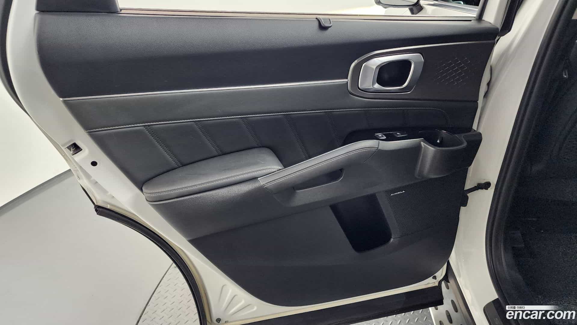 Sorento Kia 2020.6-INNER-035