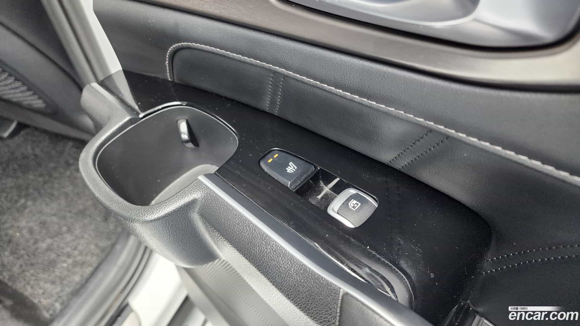 Sorento Kia 2020.6-OPTION-043