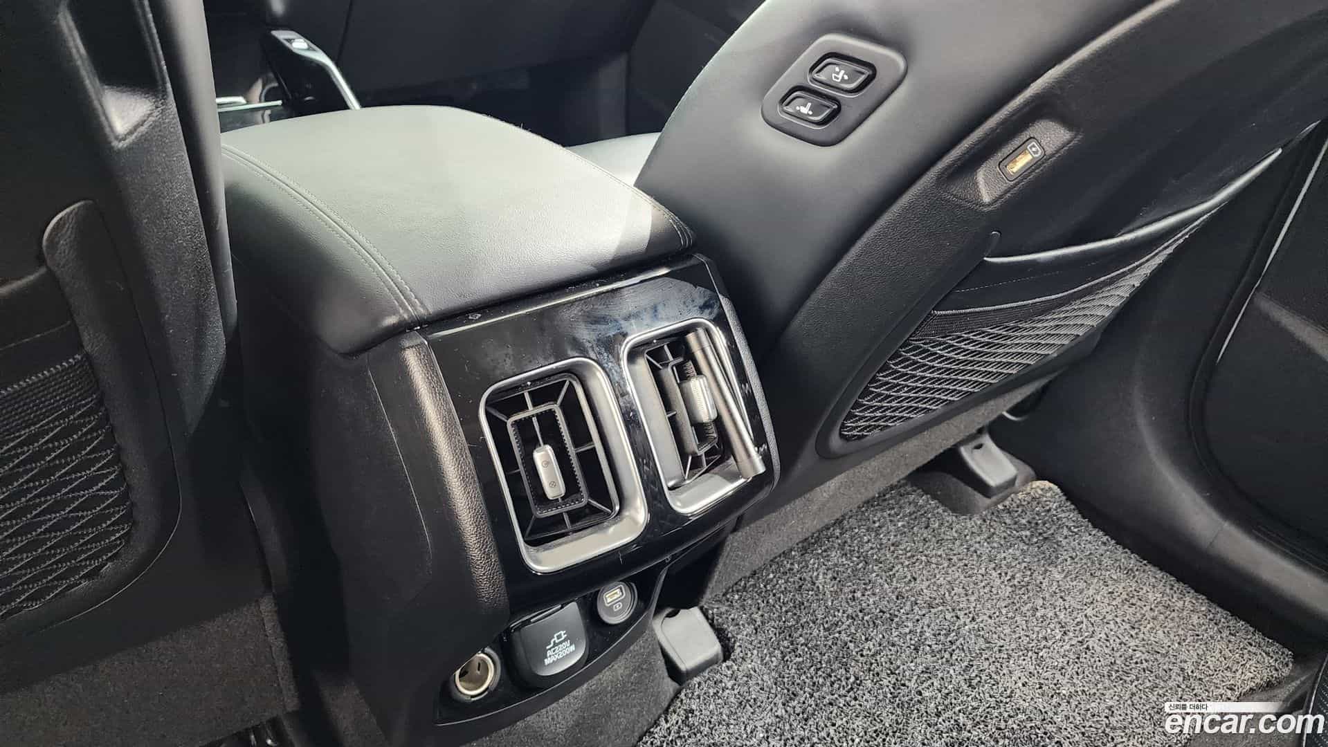 Sorento Kia 2020.6-OPTION-054
