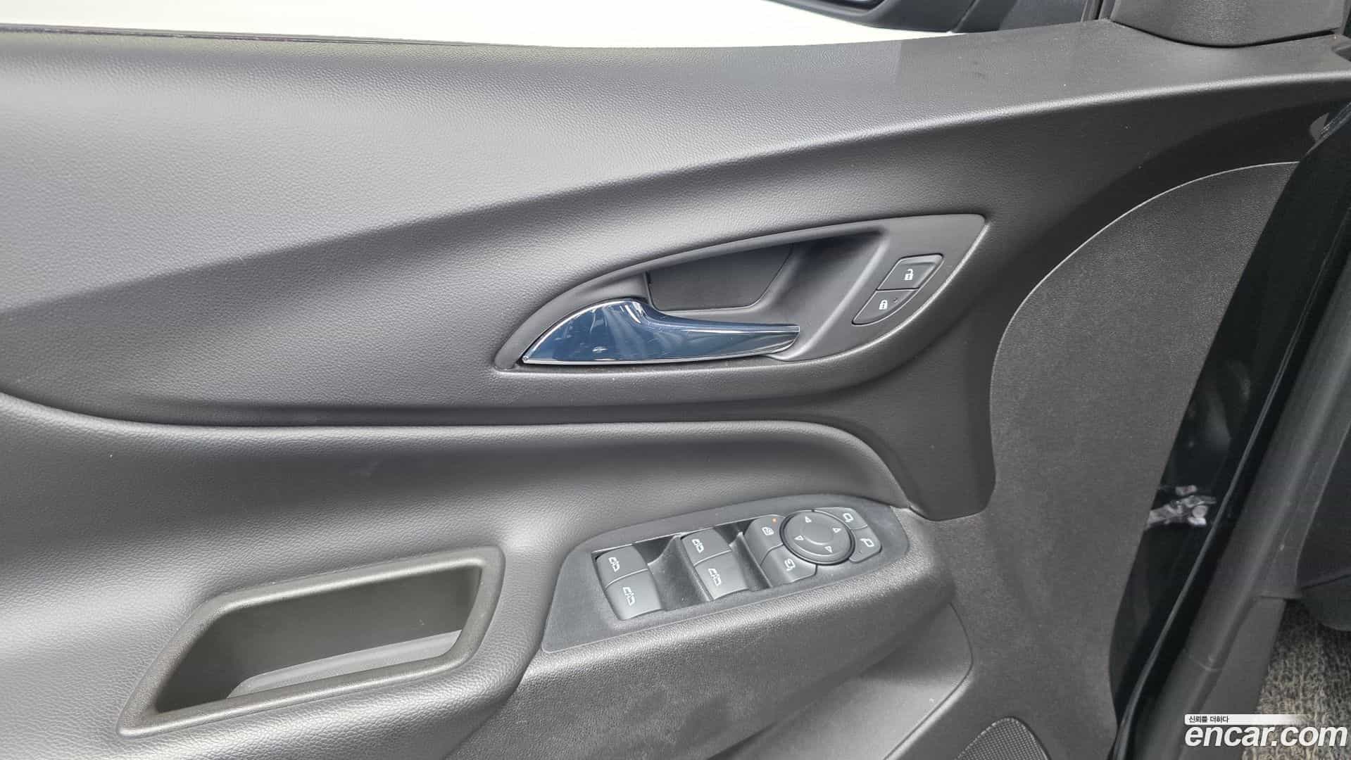 Equinox Chevrolet 2018.10-OPTION-023