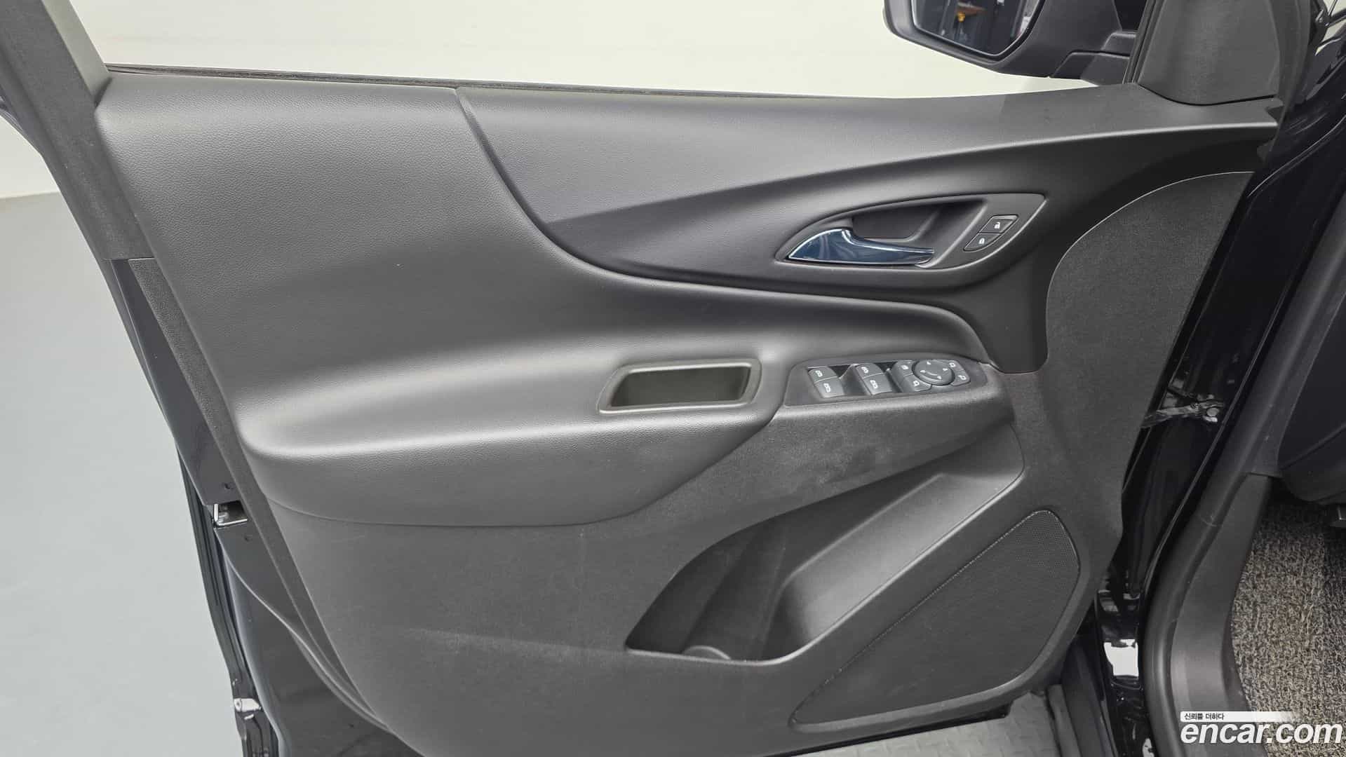 Equinox Chevrolet 2018.10-INNER-034