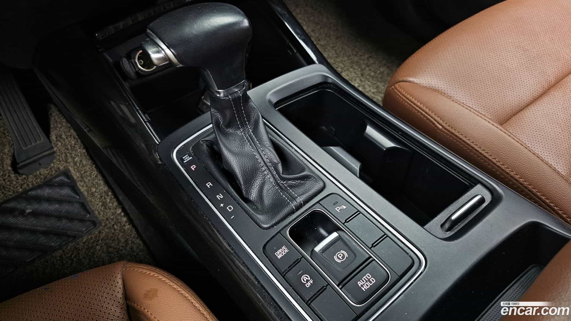 Sorento Kia 2017.10-INNER-009