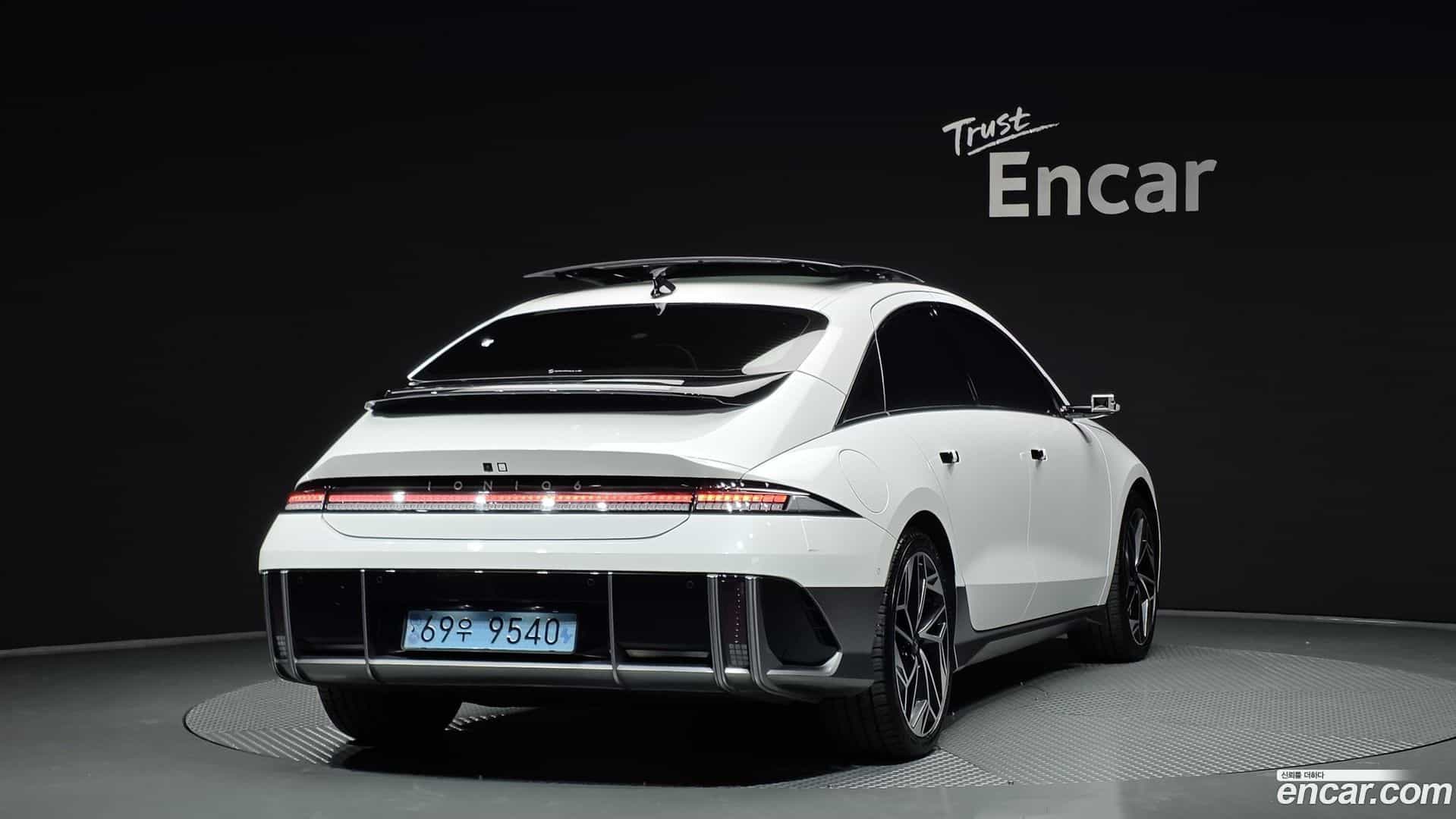 Ioniq6 Hyundai 2023.2-OUTER-002