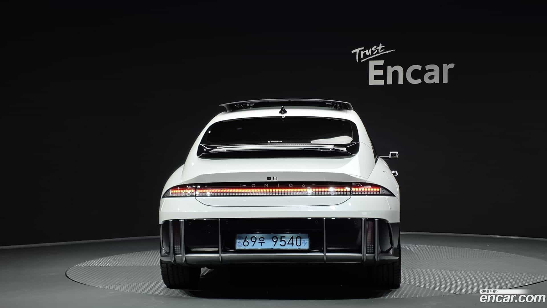 Ioniq6 Hyundai 2023.2-OUTER-004