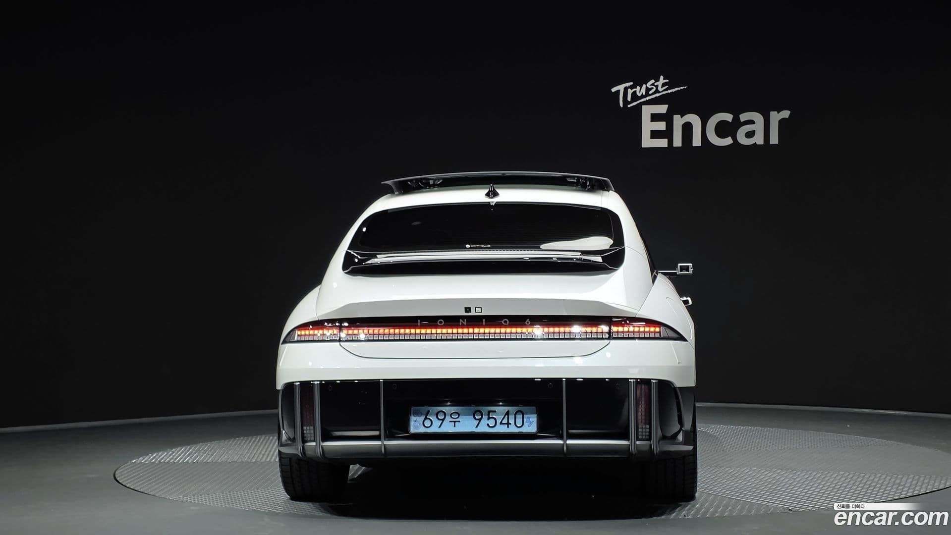 Main__Slider__Photo:Ioniq6 Hyundai 2023.2-3