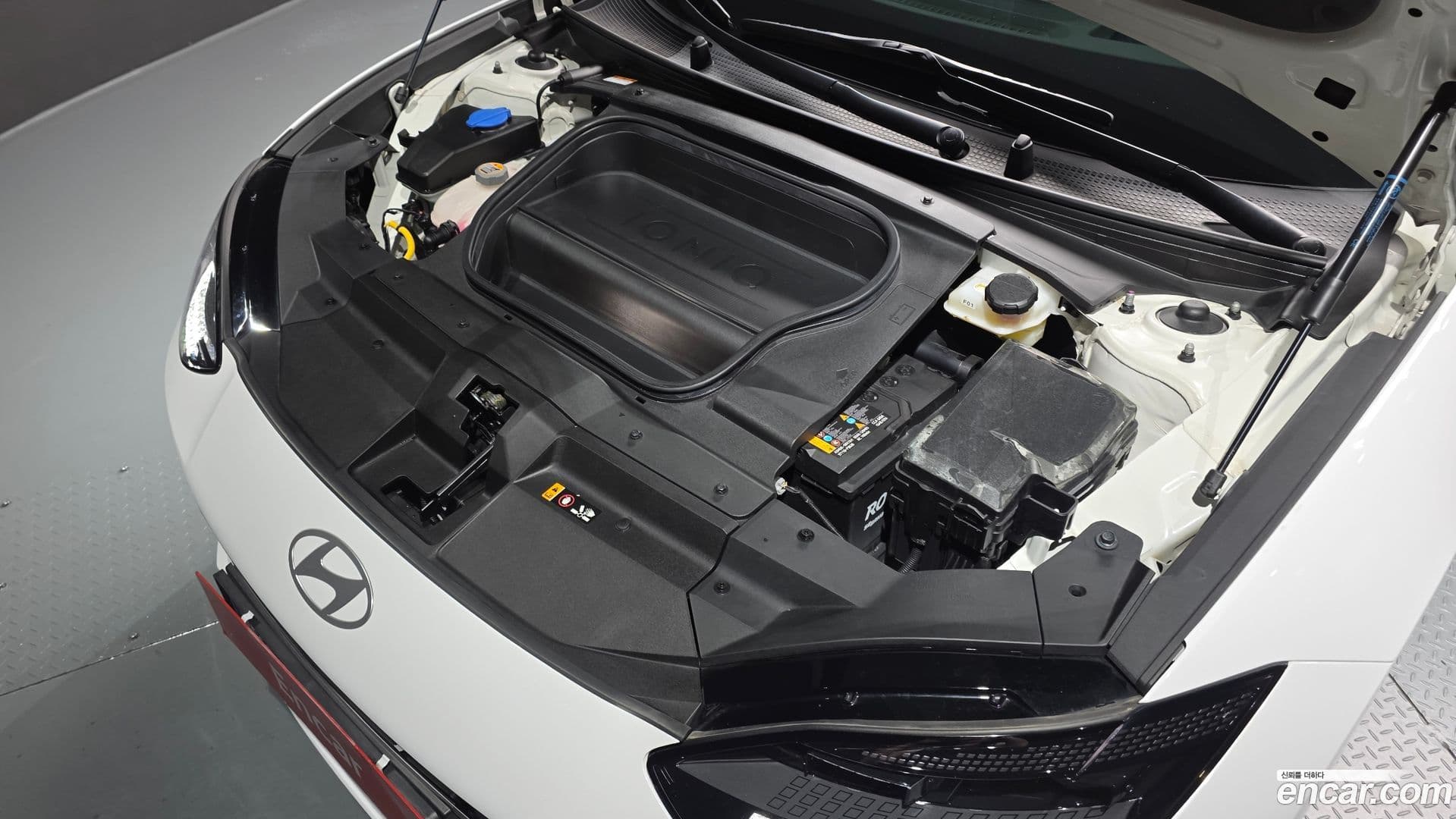 Main__Slider__Photo:Ioniq6 Hyundai 2023.2-5