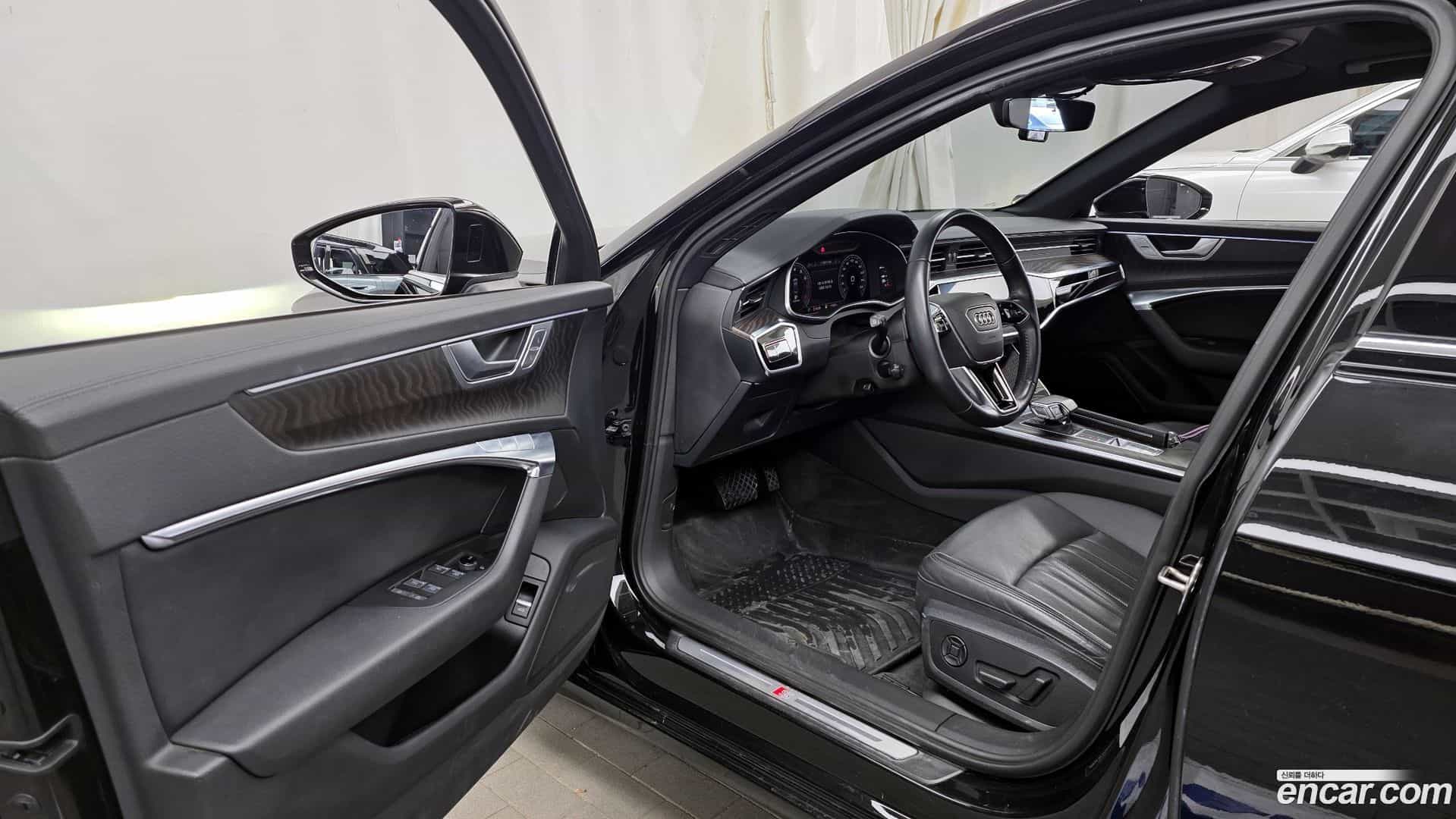 A6 Audi 2019.10-INNER-010