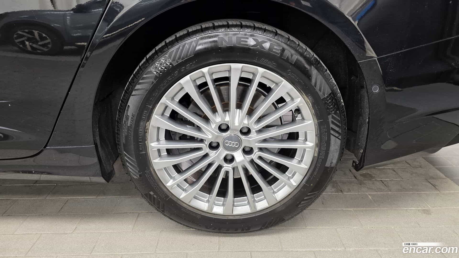 A6 Audi 2019.10-OUTER-031