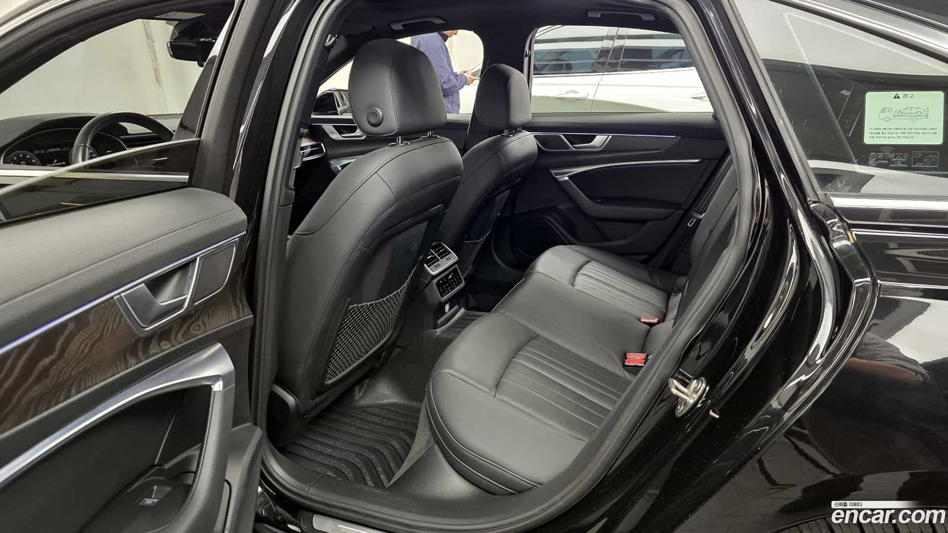 A6 Audi 2019.10-INNER-036