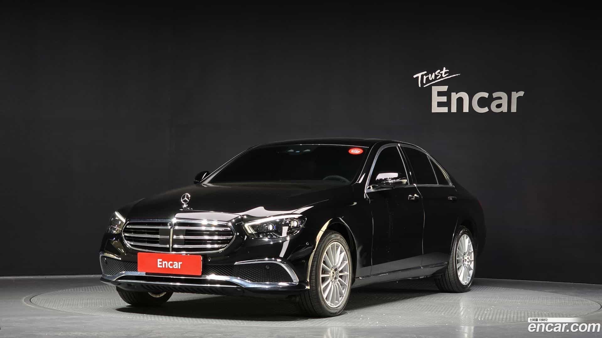 E-Class Mercedes-Benz 2022.11-OUTER-001