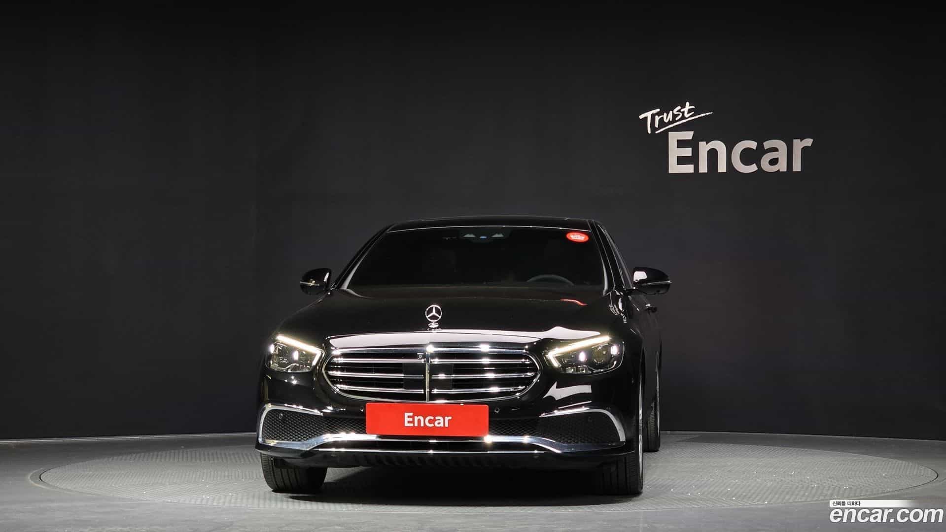 E-Class Mercedes-Benz 2022.11-OUTER-003