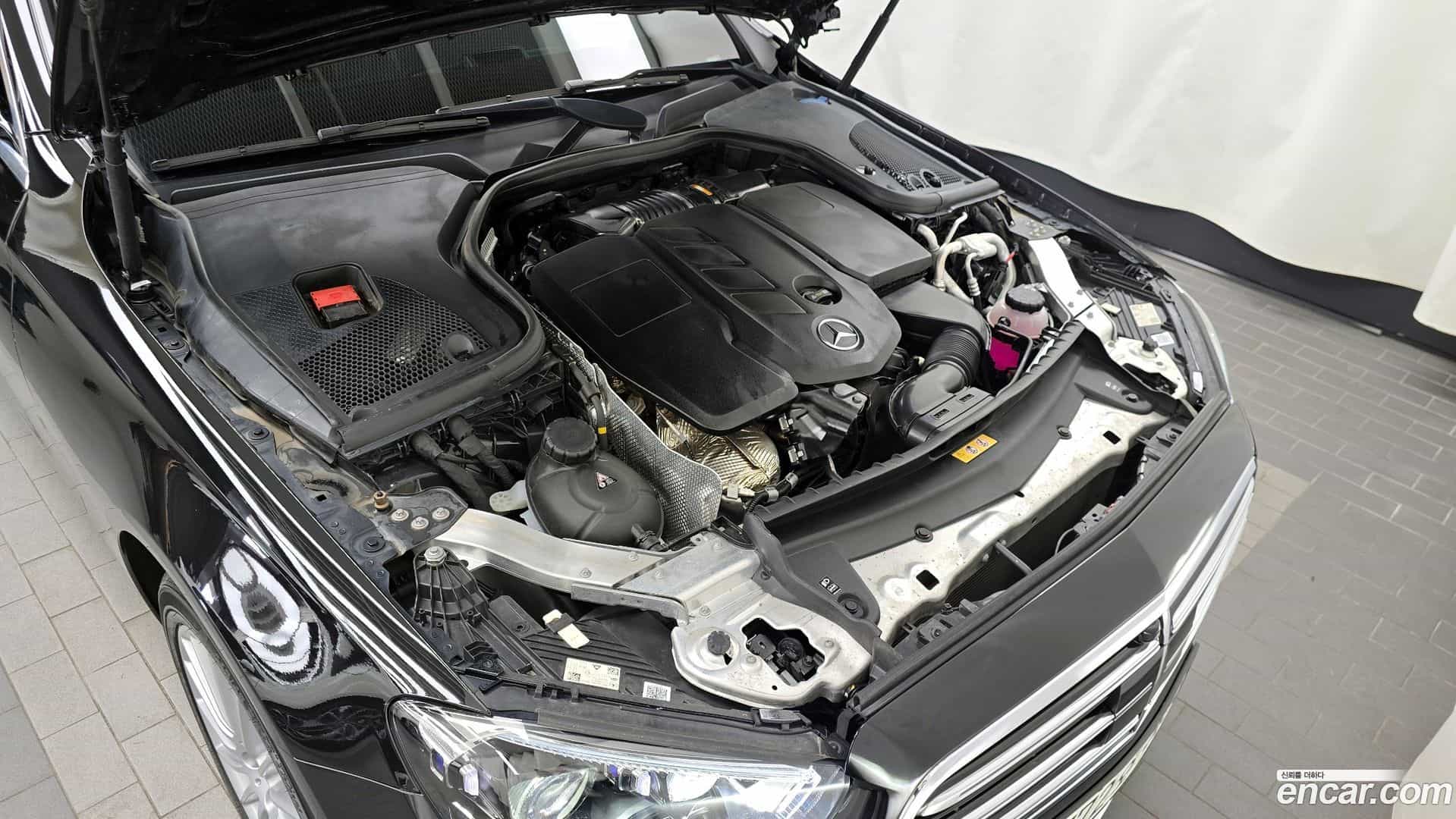 E-Class Mercedes-Benz 2022.11-OUTER-006