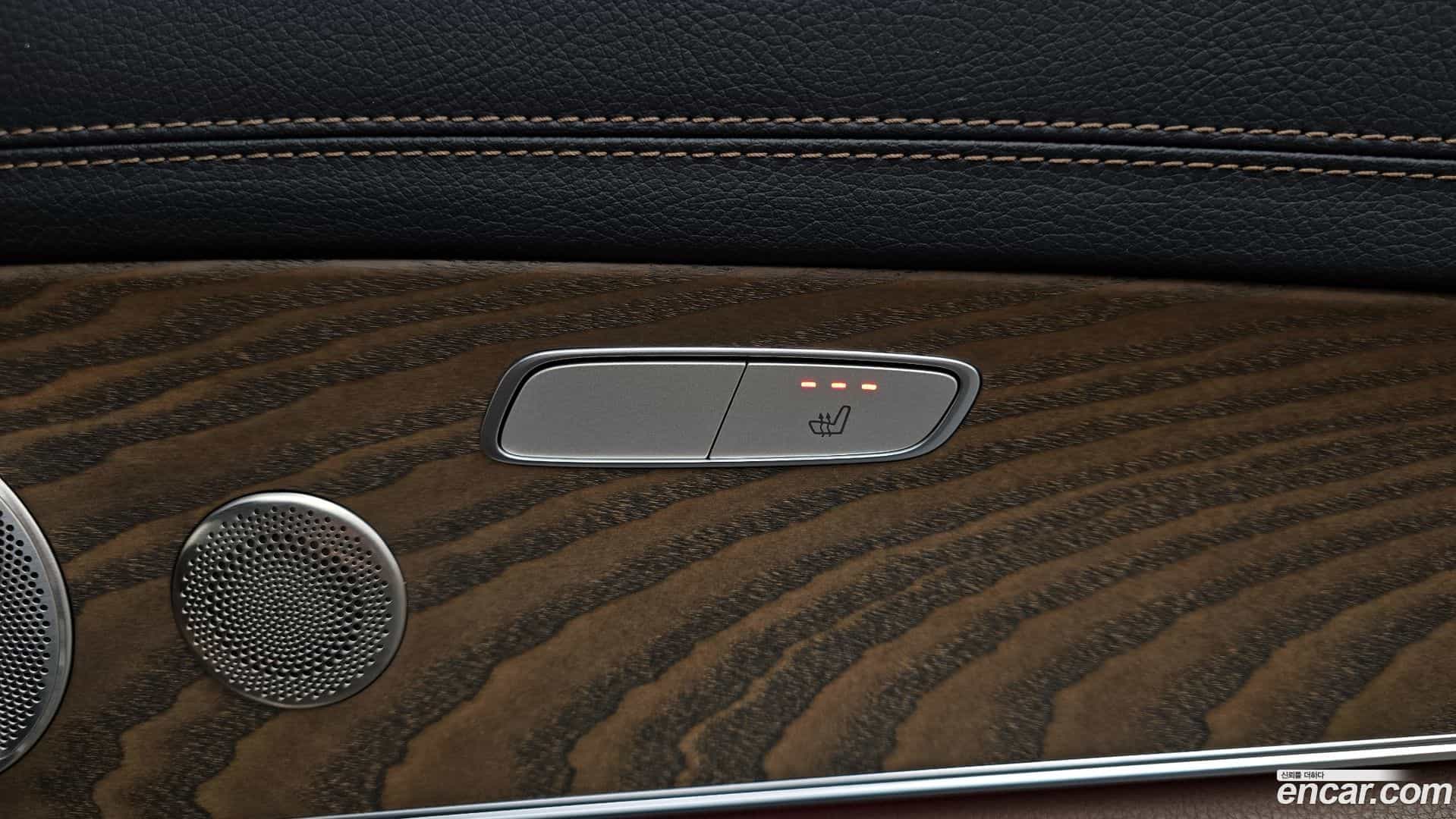 E-Class Mercedes-Benz 2022.11-OPTION-022