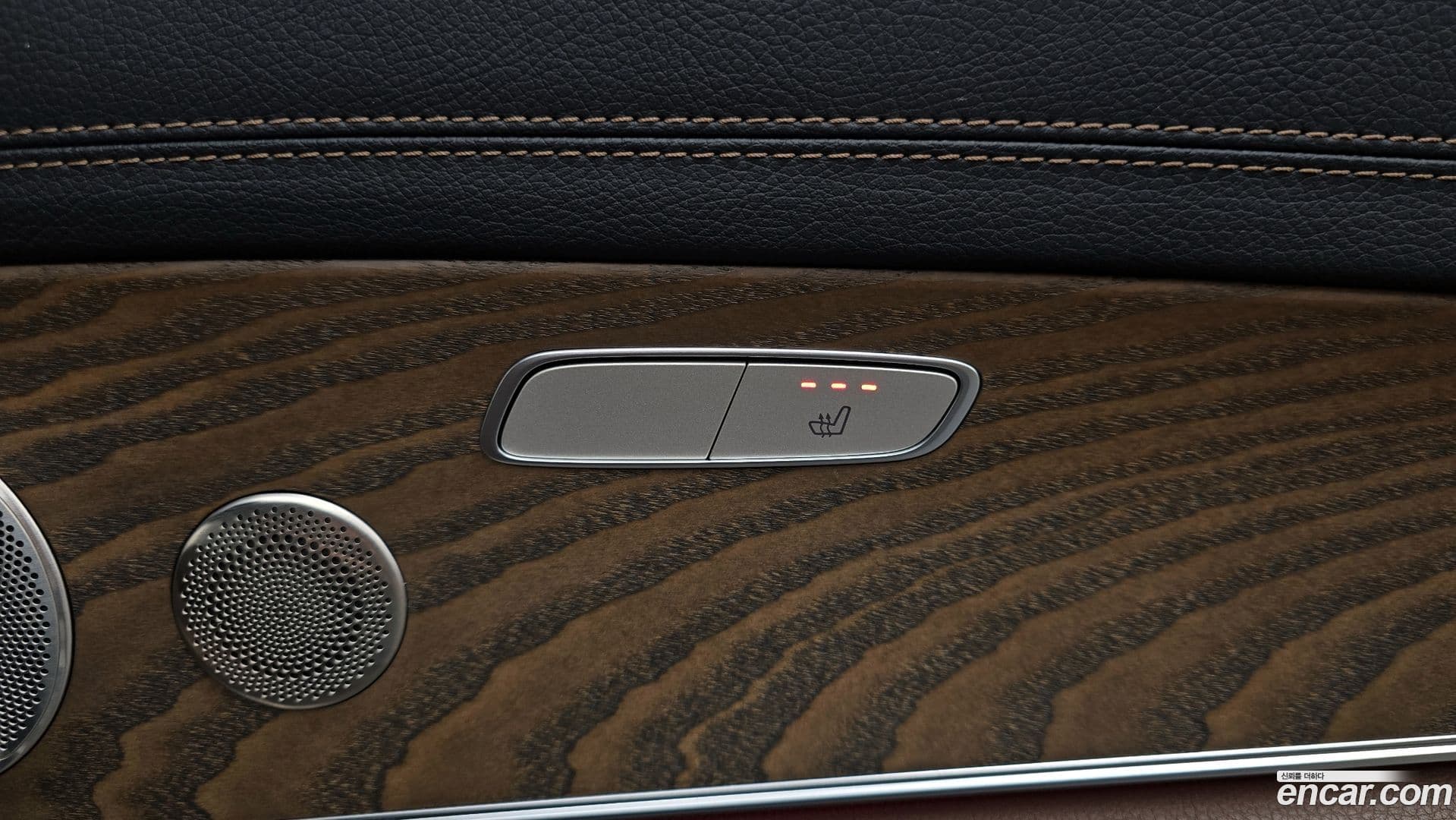 Main__Slider__Photo:E-Class Mercedes-Benz 2022.11-17