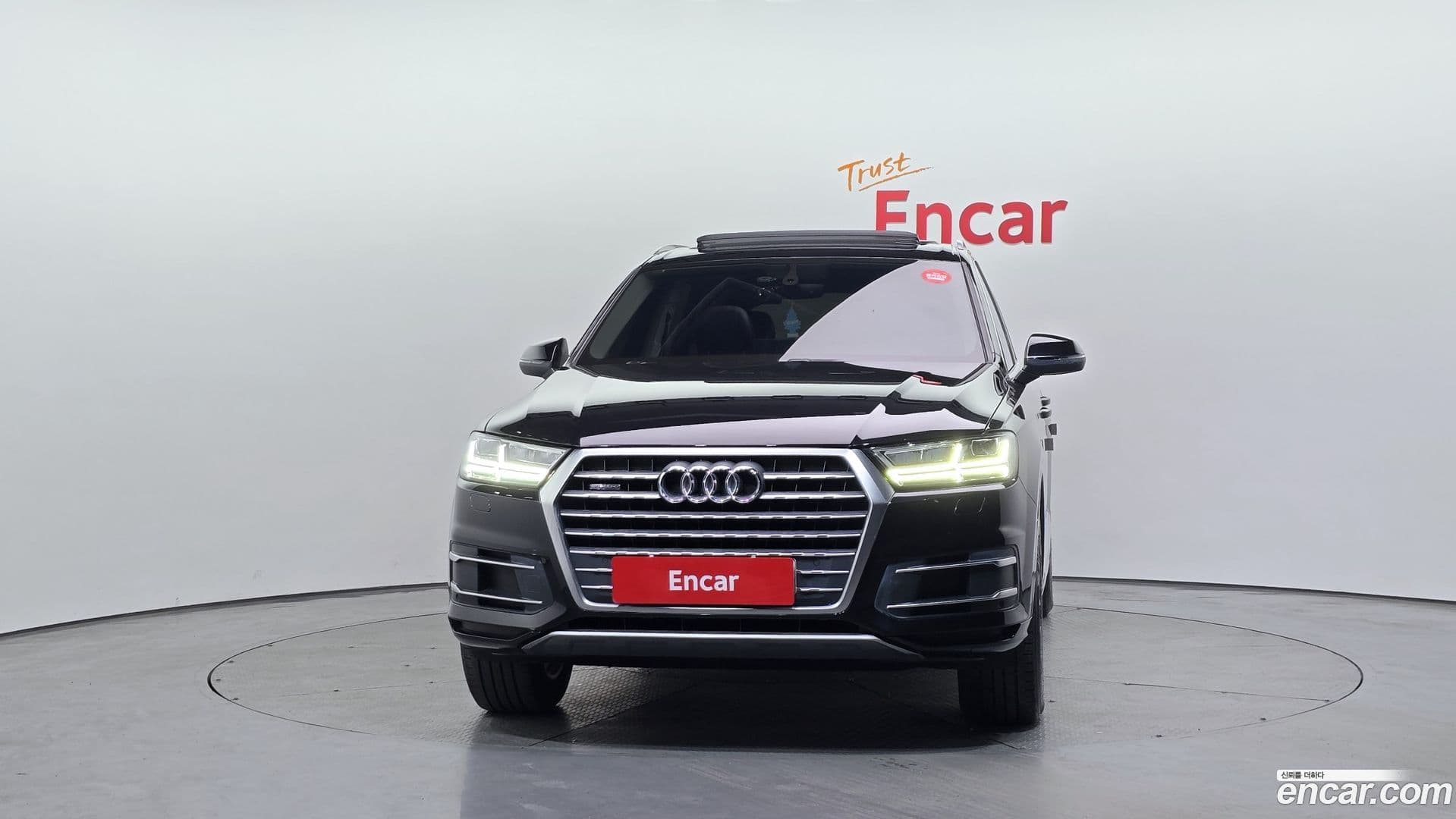 Main__Slider__Photo:Q7 Audi 2019.9-2