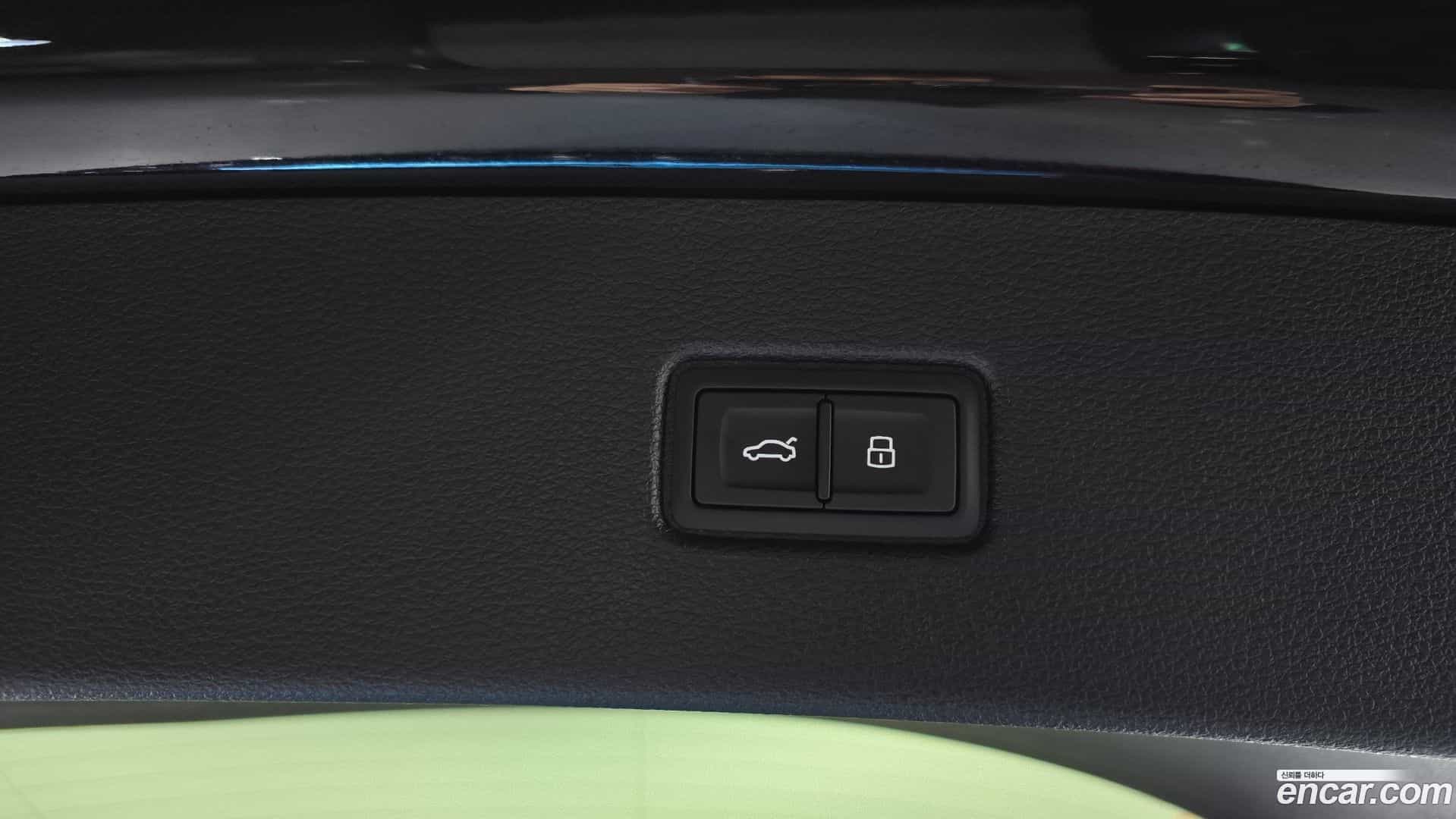 Q7 Audi 2019.9-OPTION-024