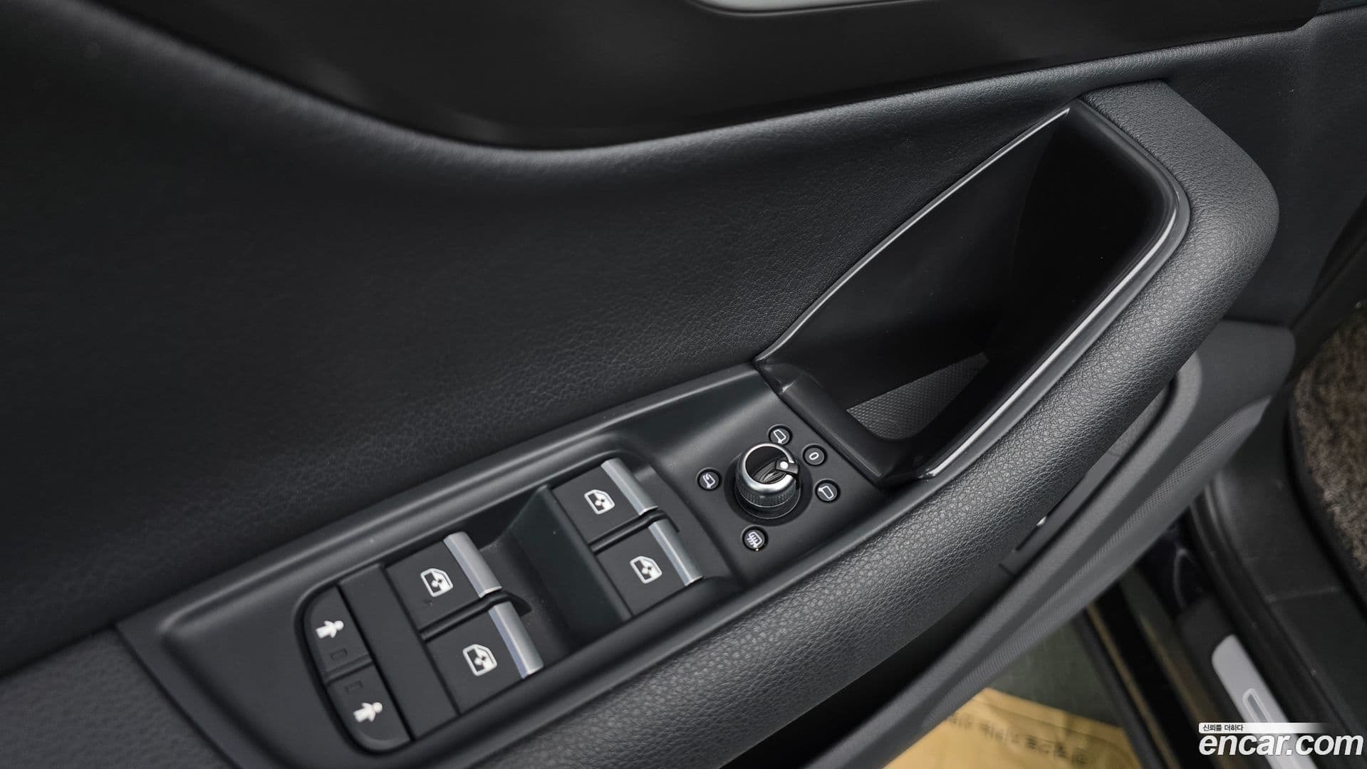 Main__Slider__Photo:Q7 Audi 2019.9-34