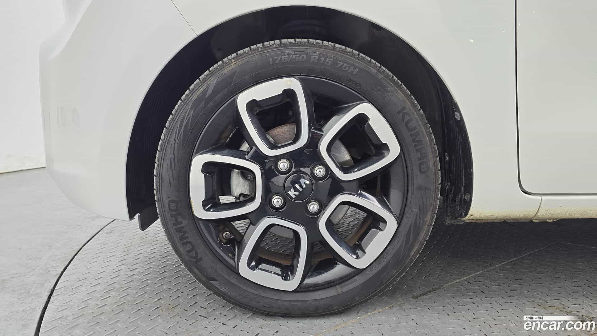RAY Kia 2018.10-OUTER-005