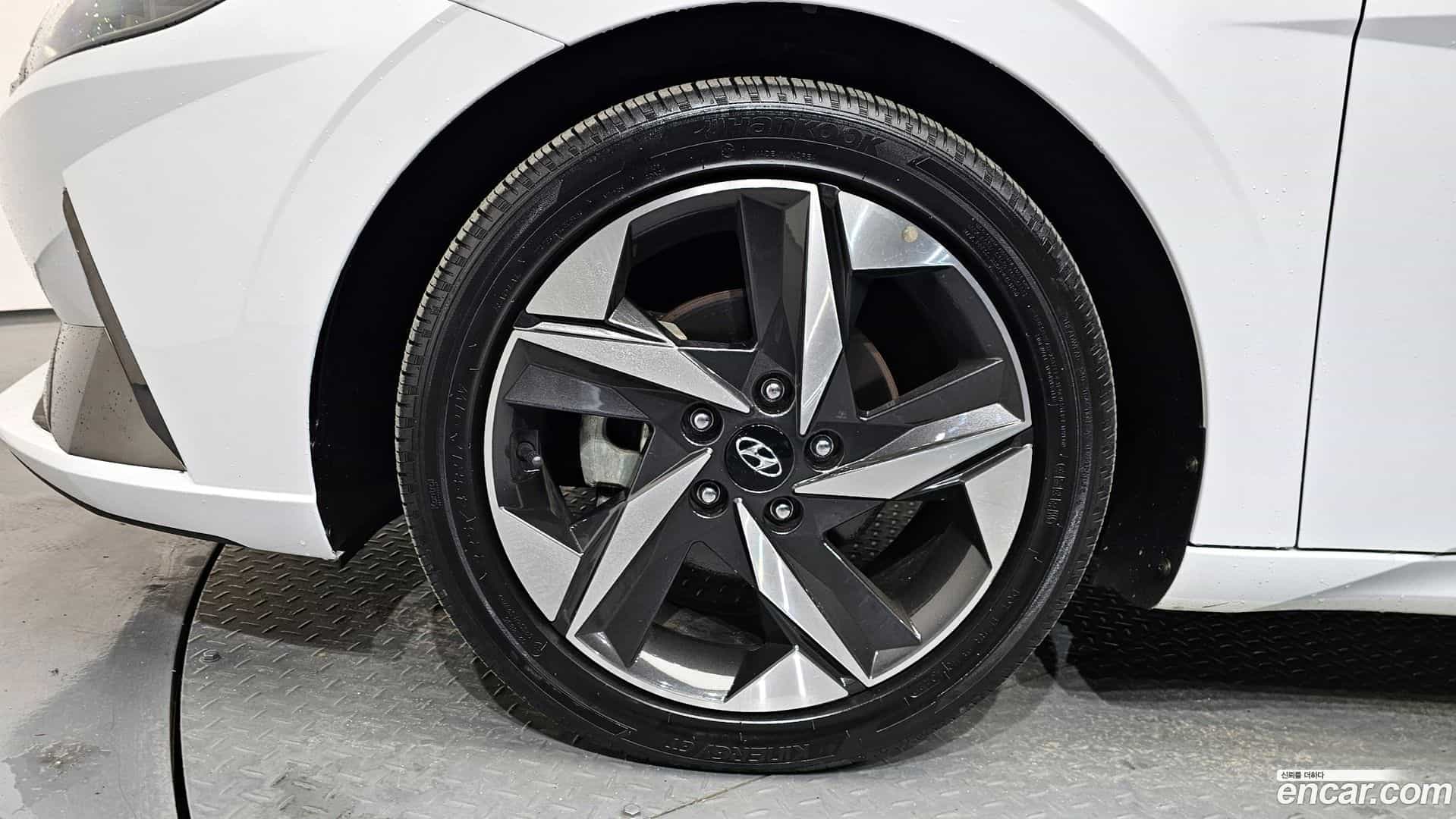 AVANTE Hyundai 2021.6-OUTER-005